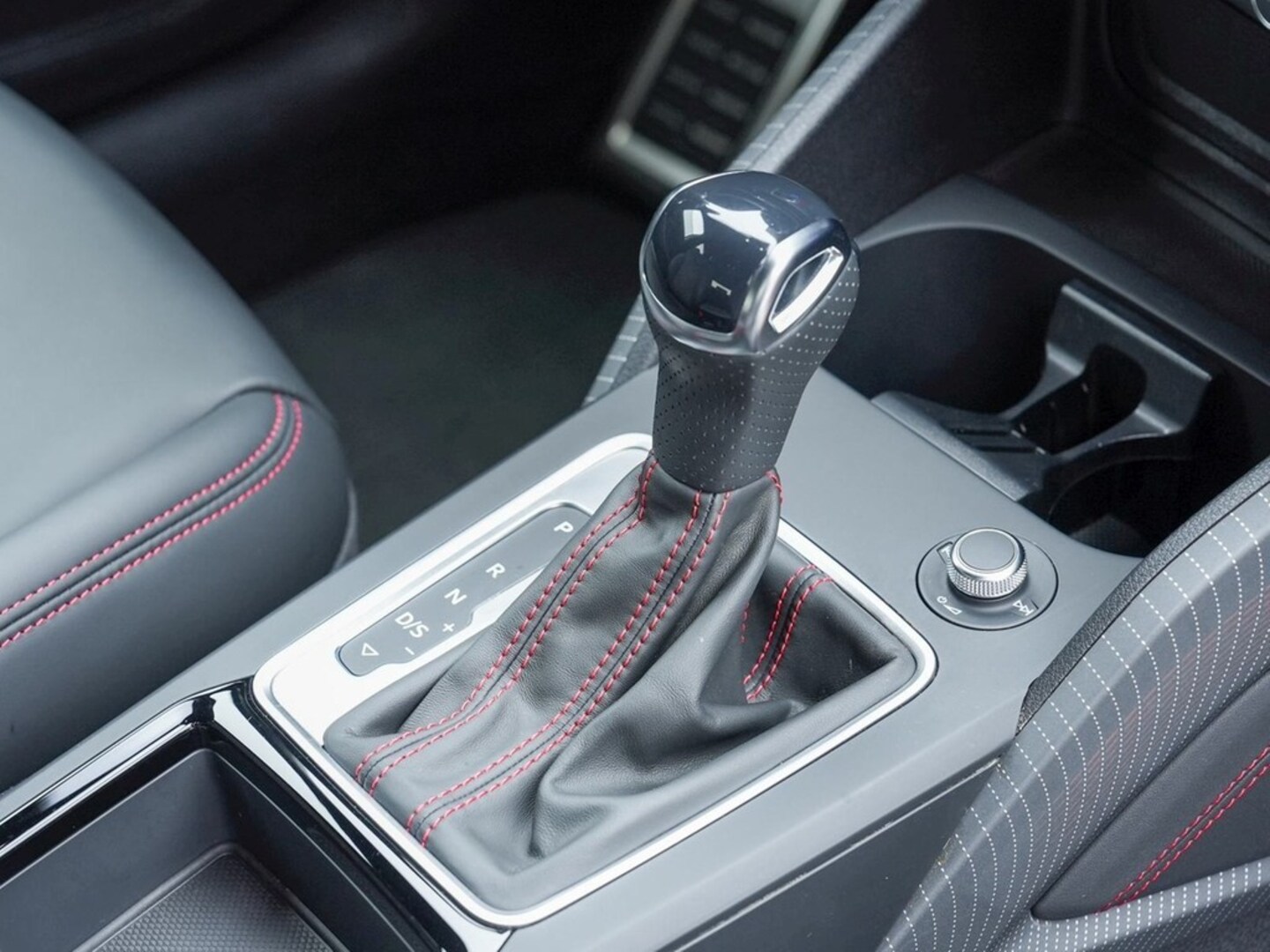 Bild über Audi Q2 S line 35 TFSI S tronic - für weitere Informationen kontaktieren Sie den Audi Partner