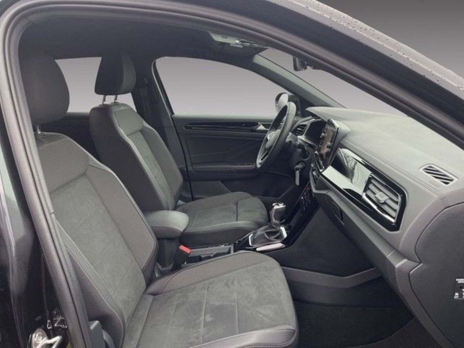 Volkswagen T-Roc – Bild 12