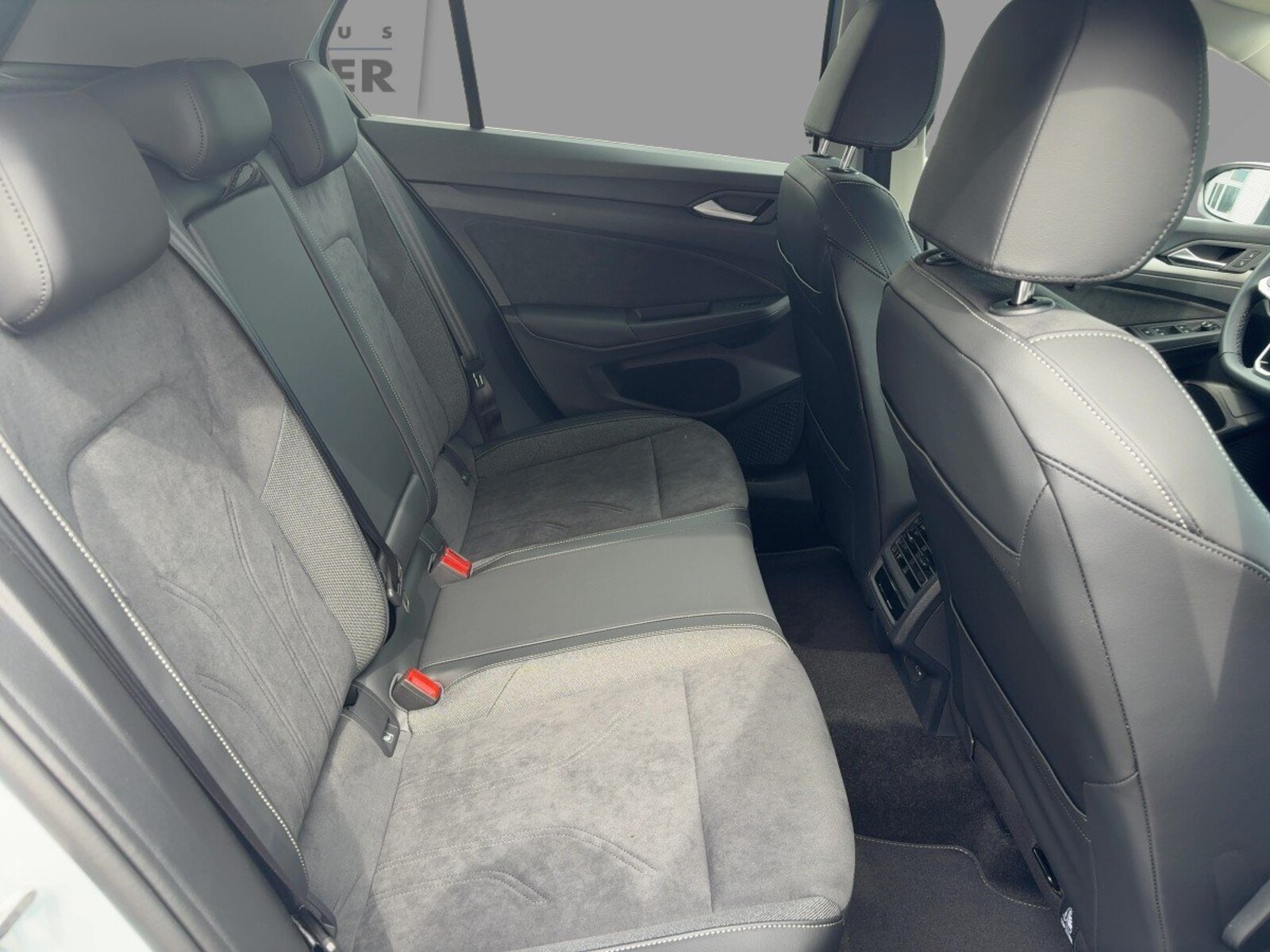 Volkswagen Golf – Bild 9