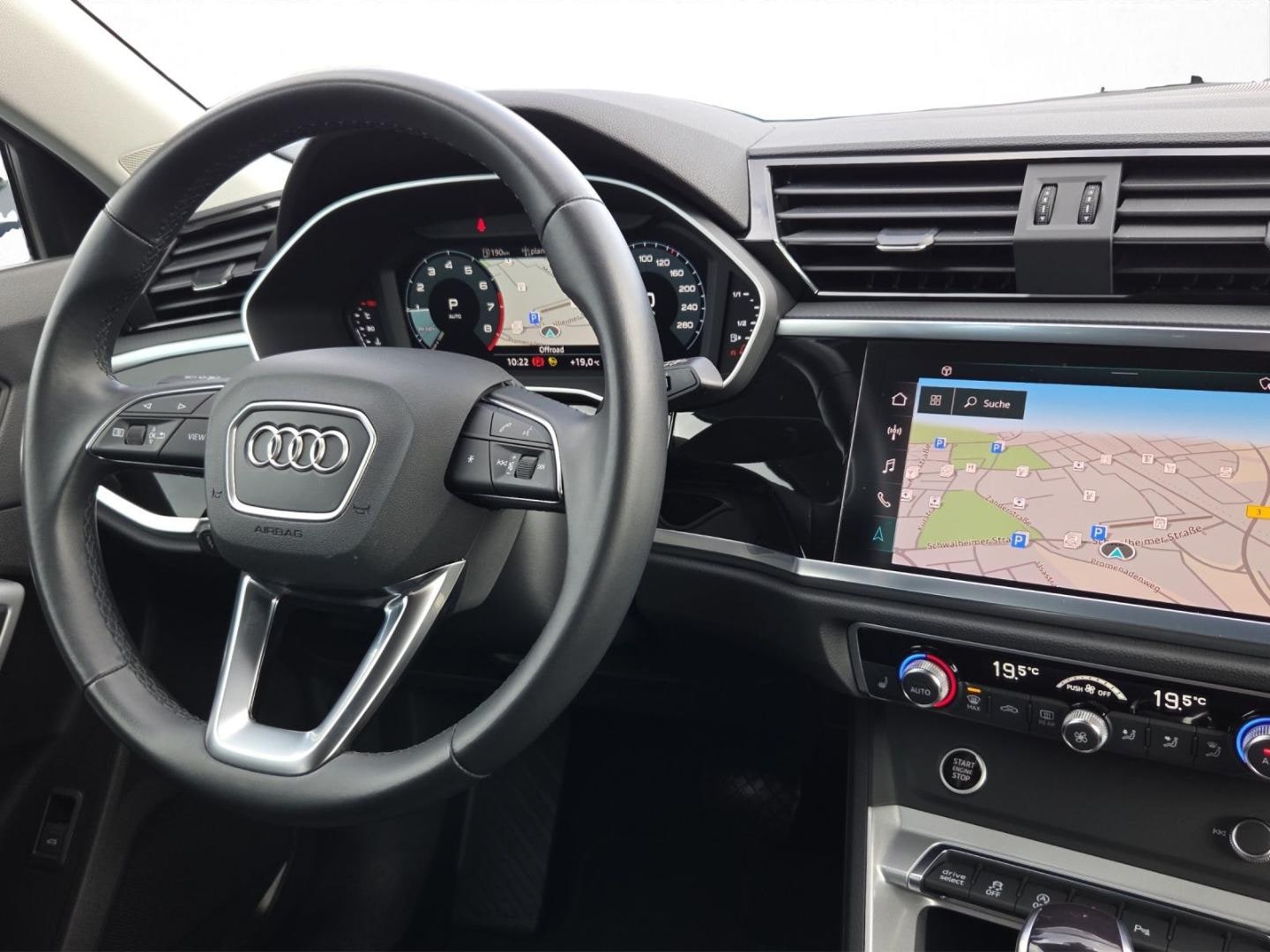 Bild über Audi Q3 Sportback 35 TFSI S tronic - für weitere Informationen kontaktieren Sie den Audi Partner