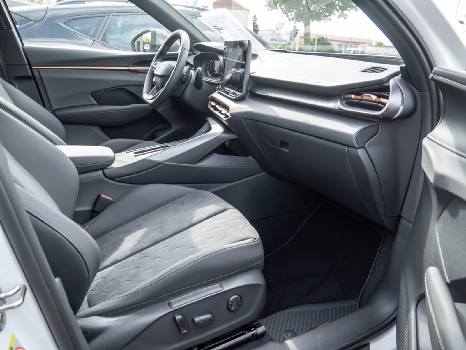 CUPRA Terramar – Bild 2