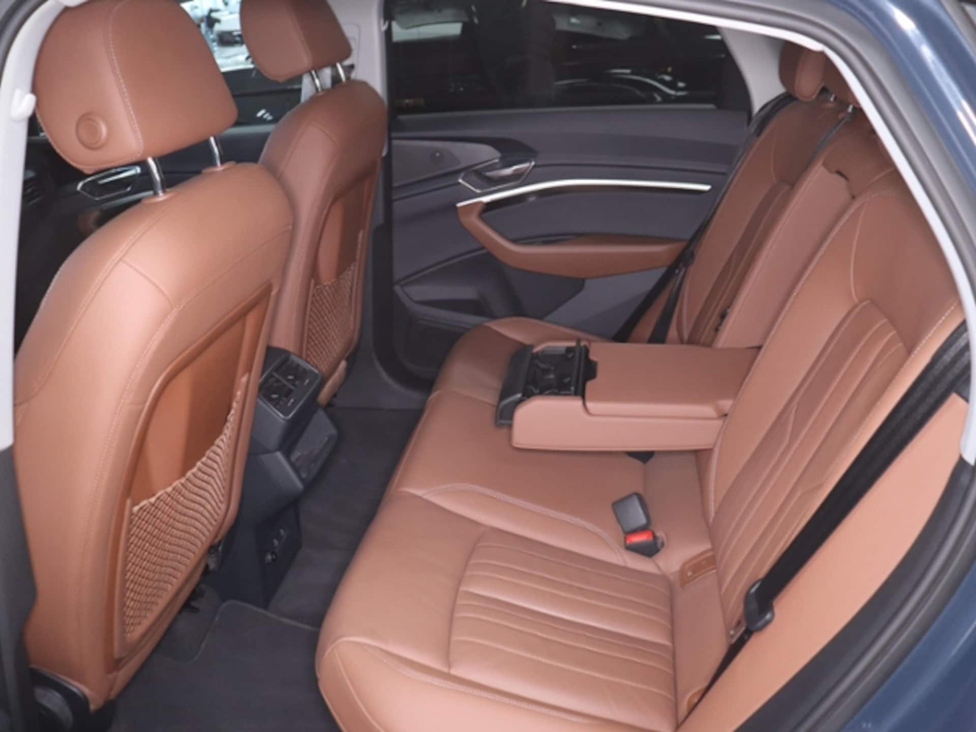 Audi Q8 Sportback e-tron Advanced