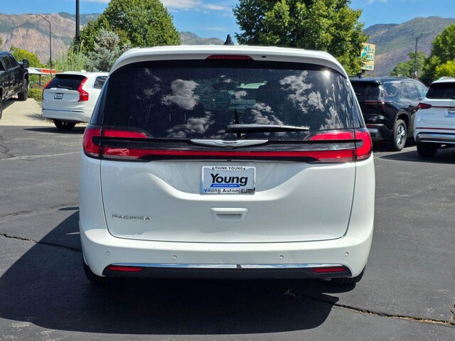 2025 Chrysler Pacifica