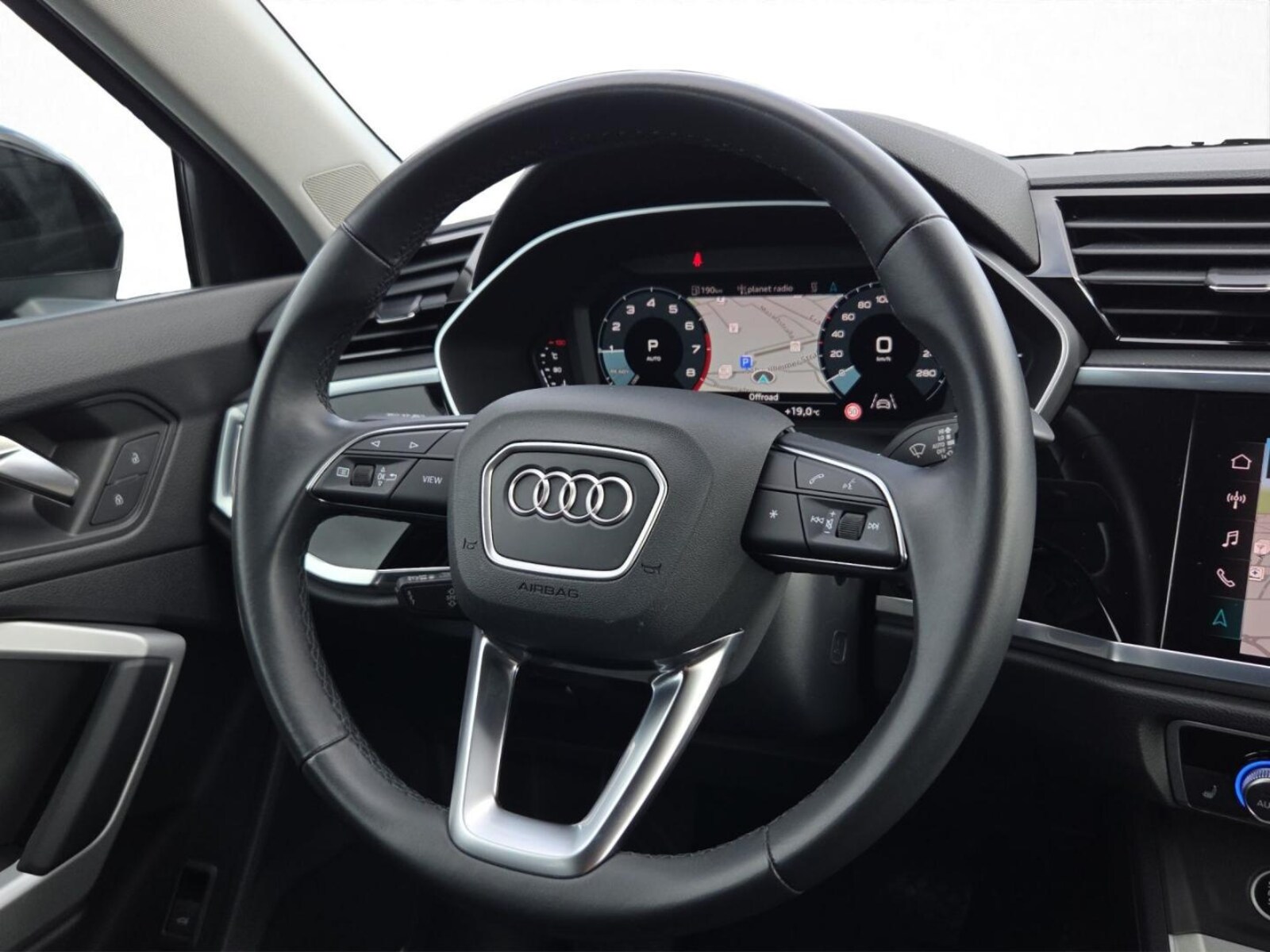 Audi Q3 Sportback – Bild 8