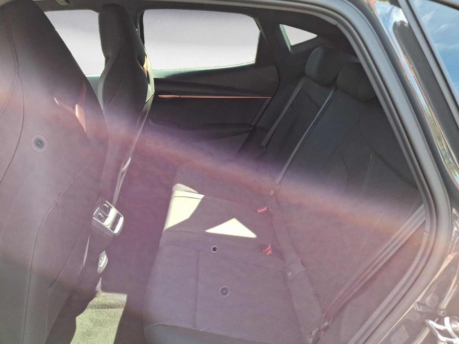CUPRA Tavascan – Bild 13