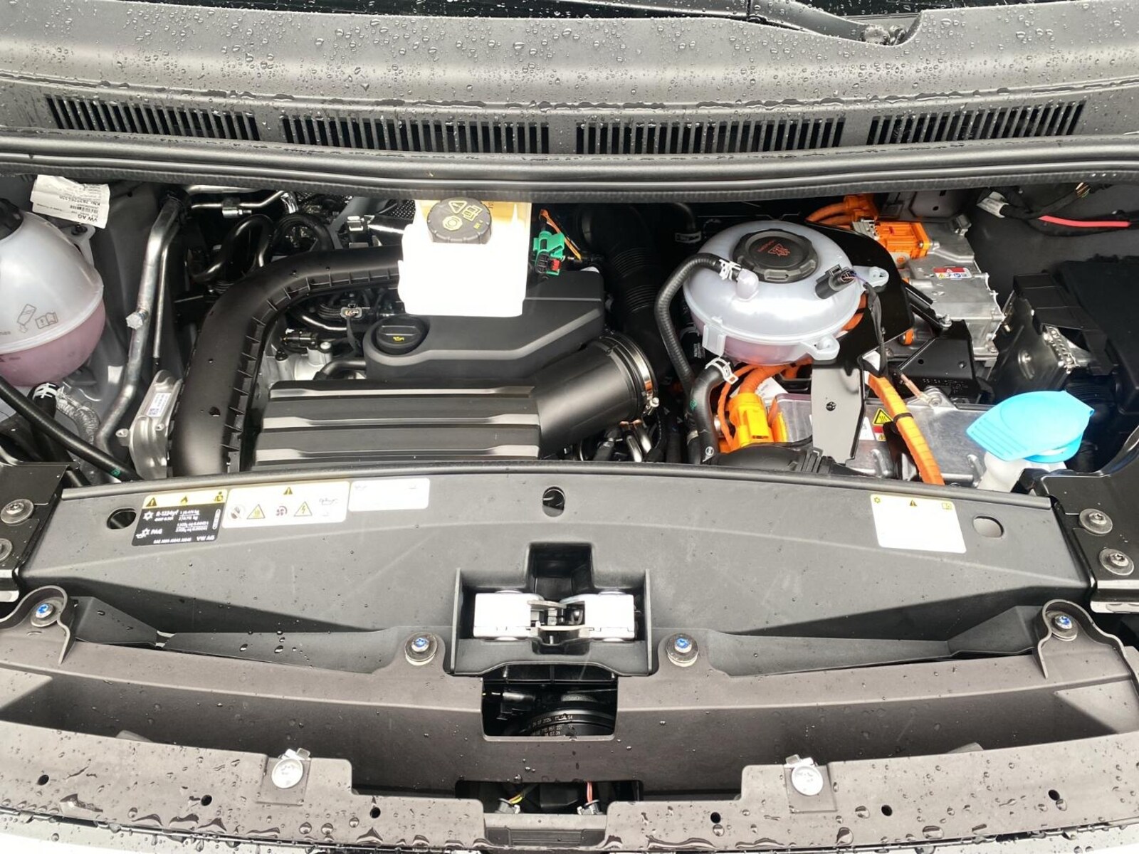 Volkswagen Multivan Langversion – Bild 14
