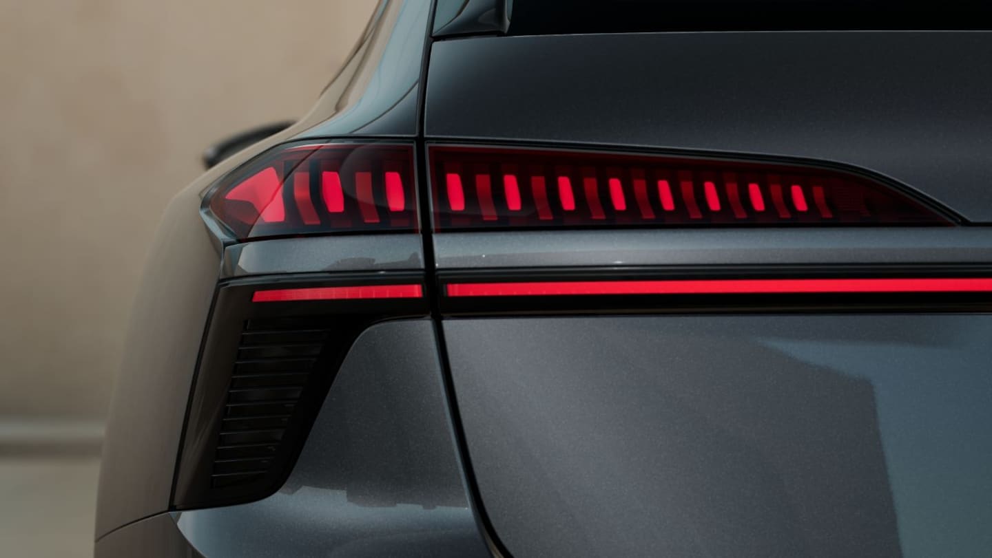 Bild über Audi A6 Avant TDI quattro 150 kW S tronic - für weitere Informationen kontaktieren Sie den Audi Partner