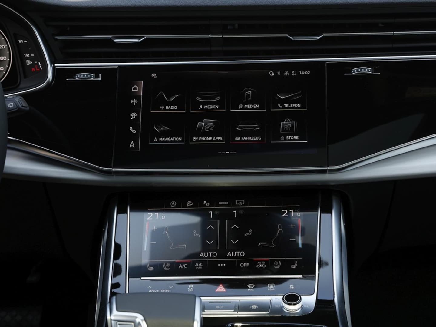 Bild über Audi Q7 SUV S line business TFSI quattro 250 kW tiptronic - für weitere Informationen kontaktieren Sie den Audi Partner