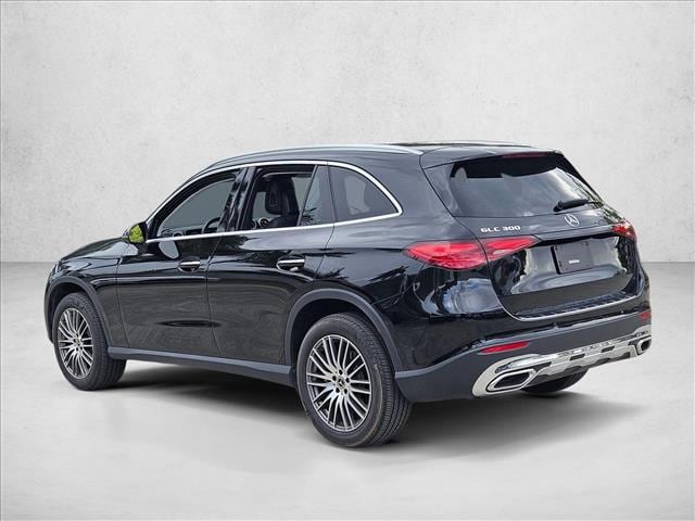 2023 Mercedes-Benz GLC 300