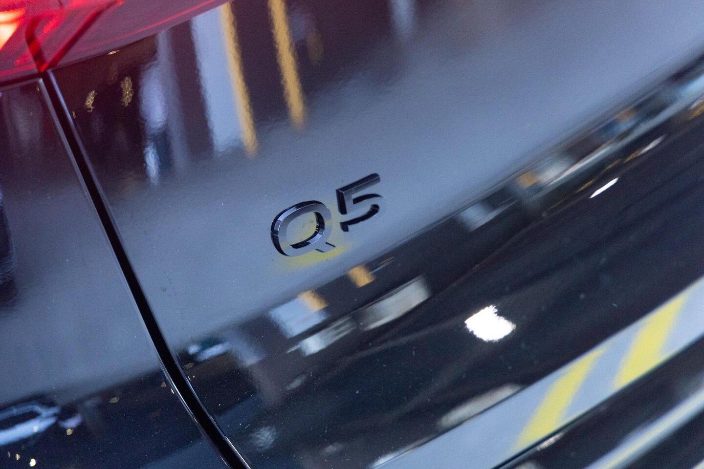 Image about Audi Q5 SUV TDI quattro 150 kW sport