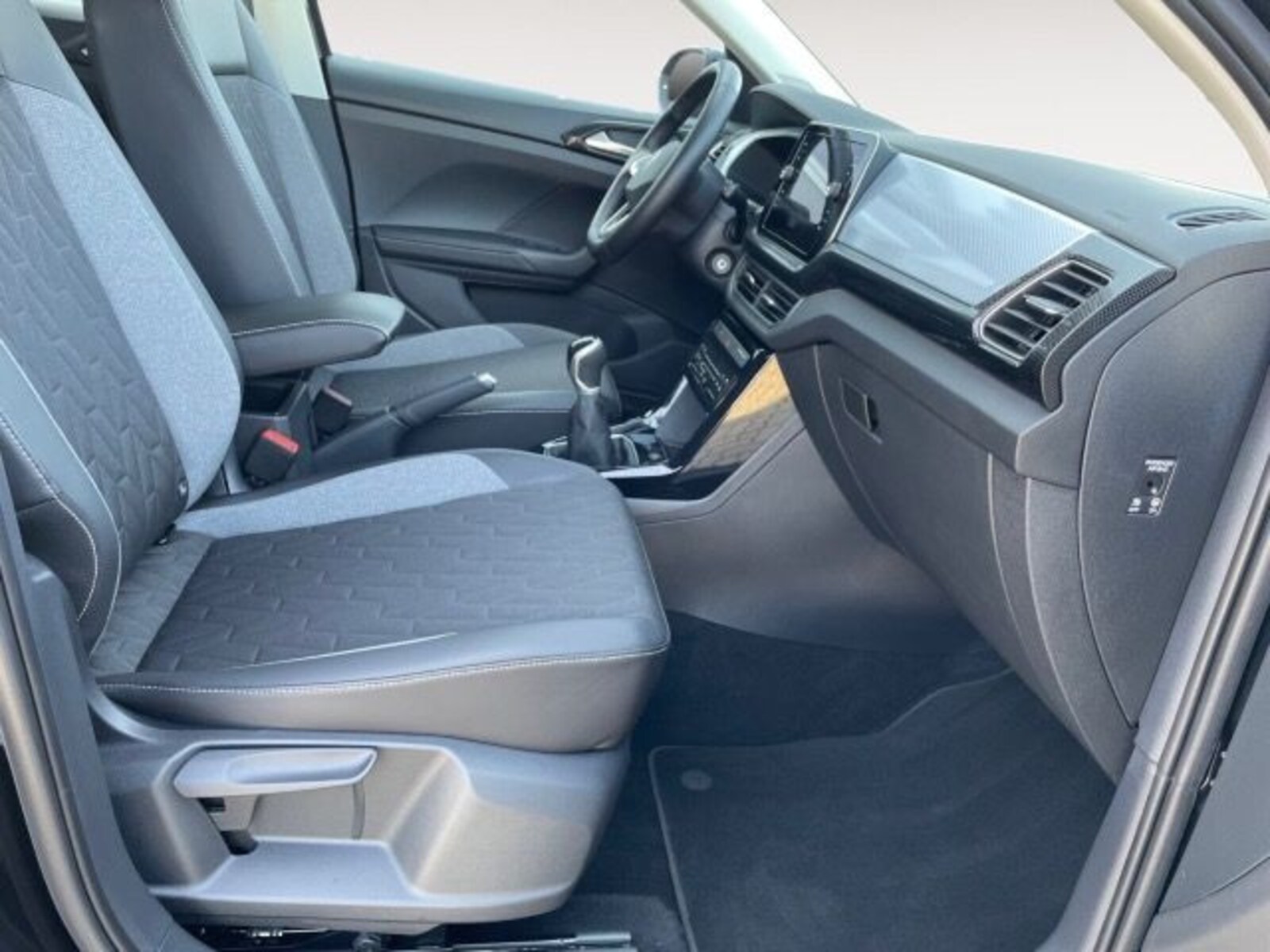 Volkswagen T-Cross – Bild 15