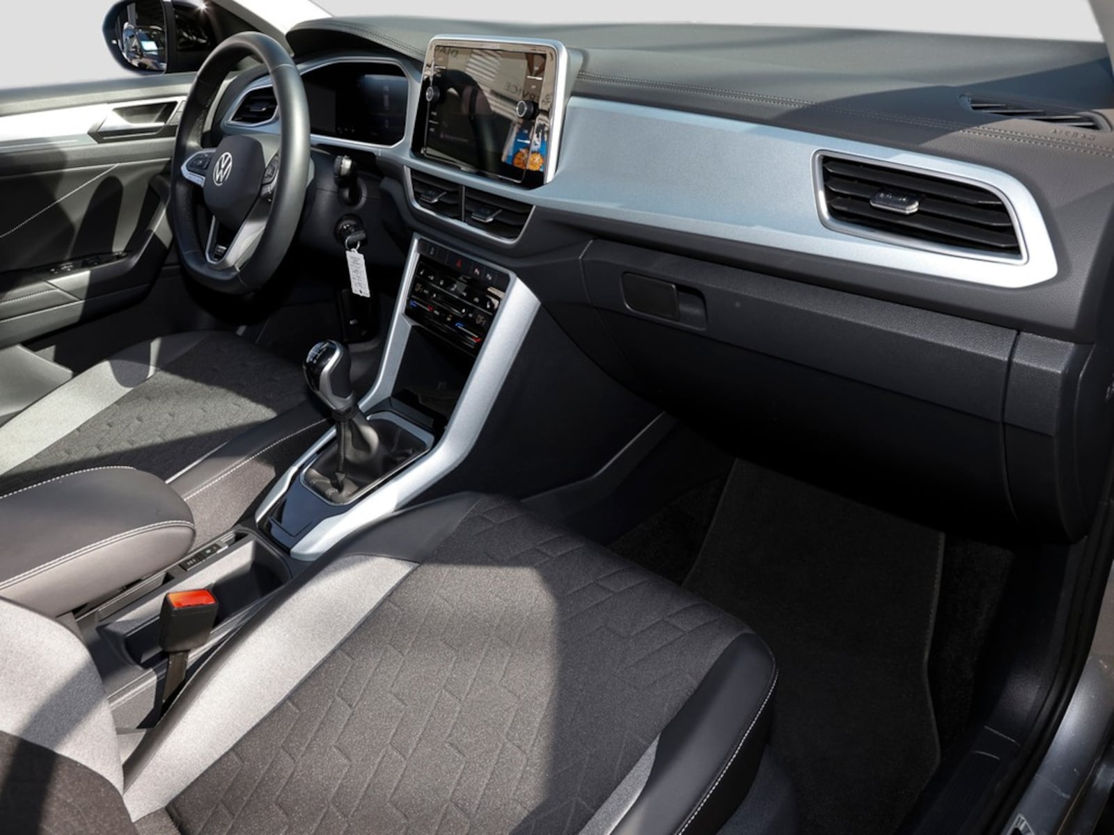 Volkswagen T-Roc – Bild 9