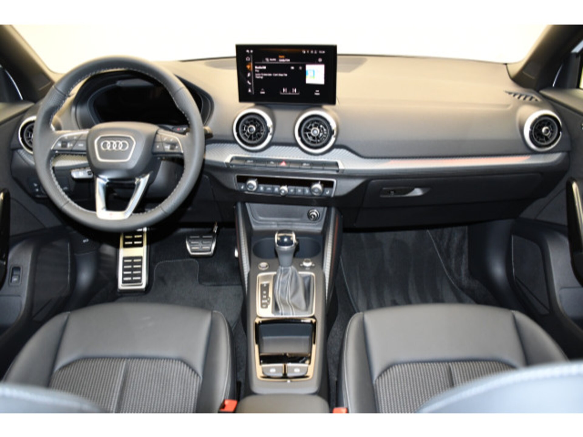 Audi Q2 S line