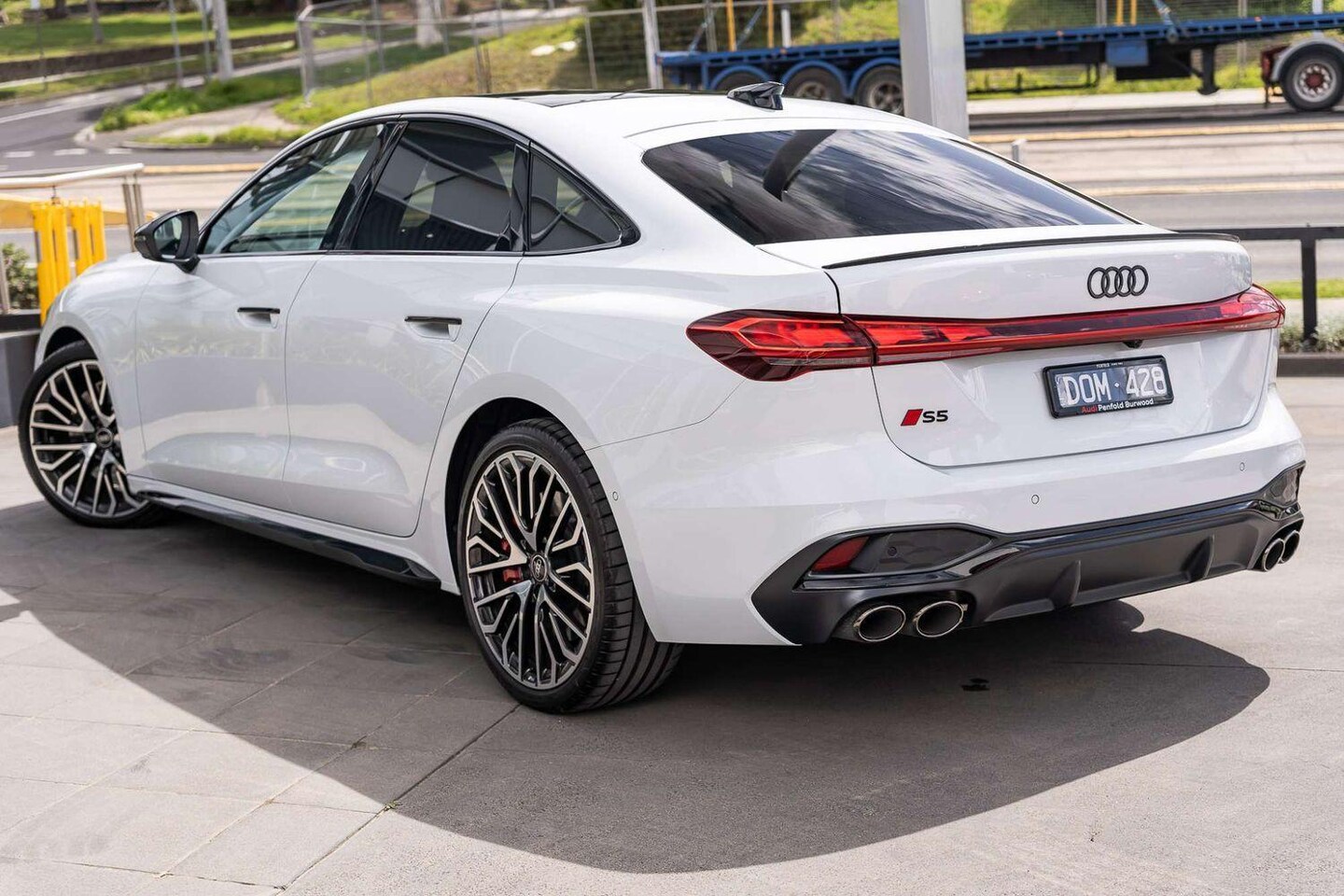 Image about Audi S5 Sedan TFSI quattro 270 kW S tronic