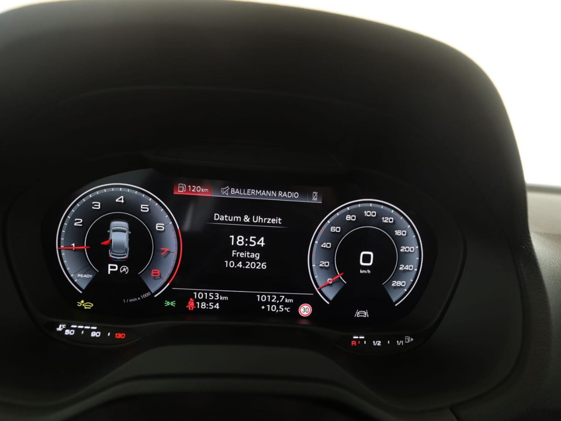 Audi Q2 S line