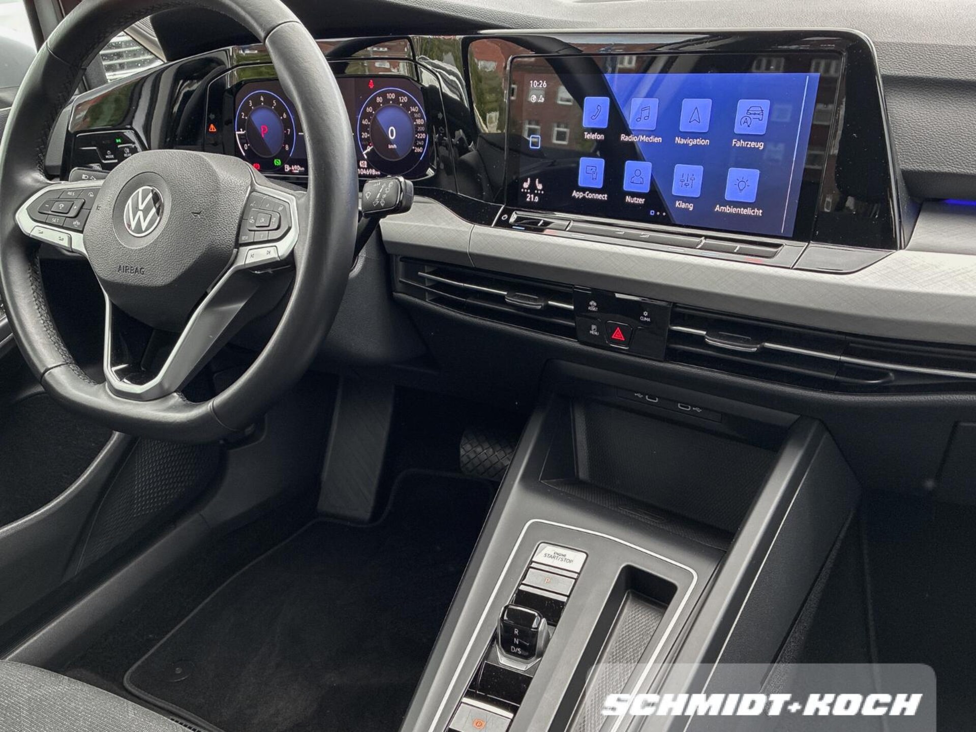 Volkswagen Golf Life