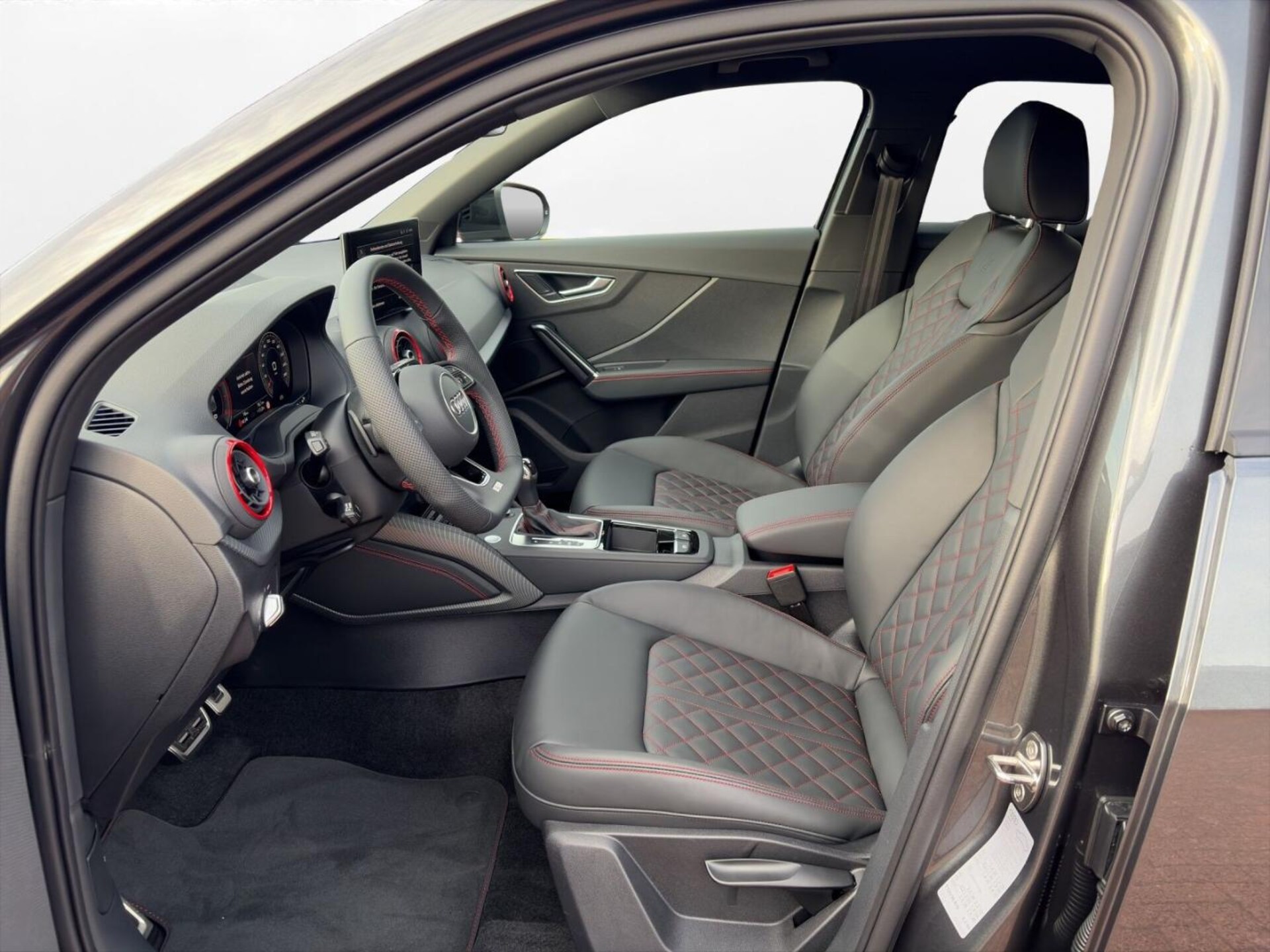 Audi Q2 S line