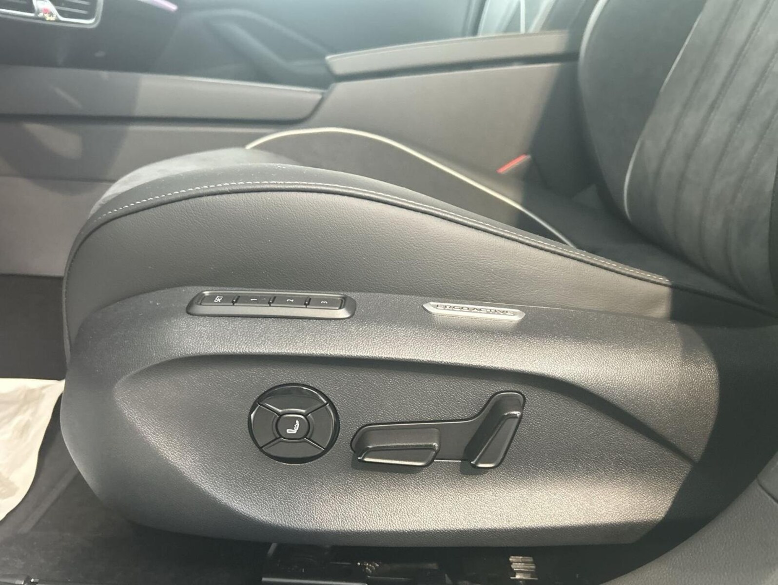 Volkswagen Passat – Bild 18