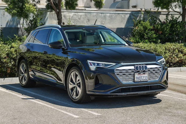 2024 Audi Q8 e-tron