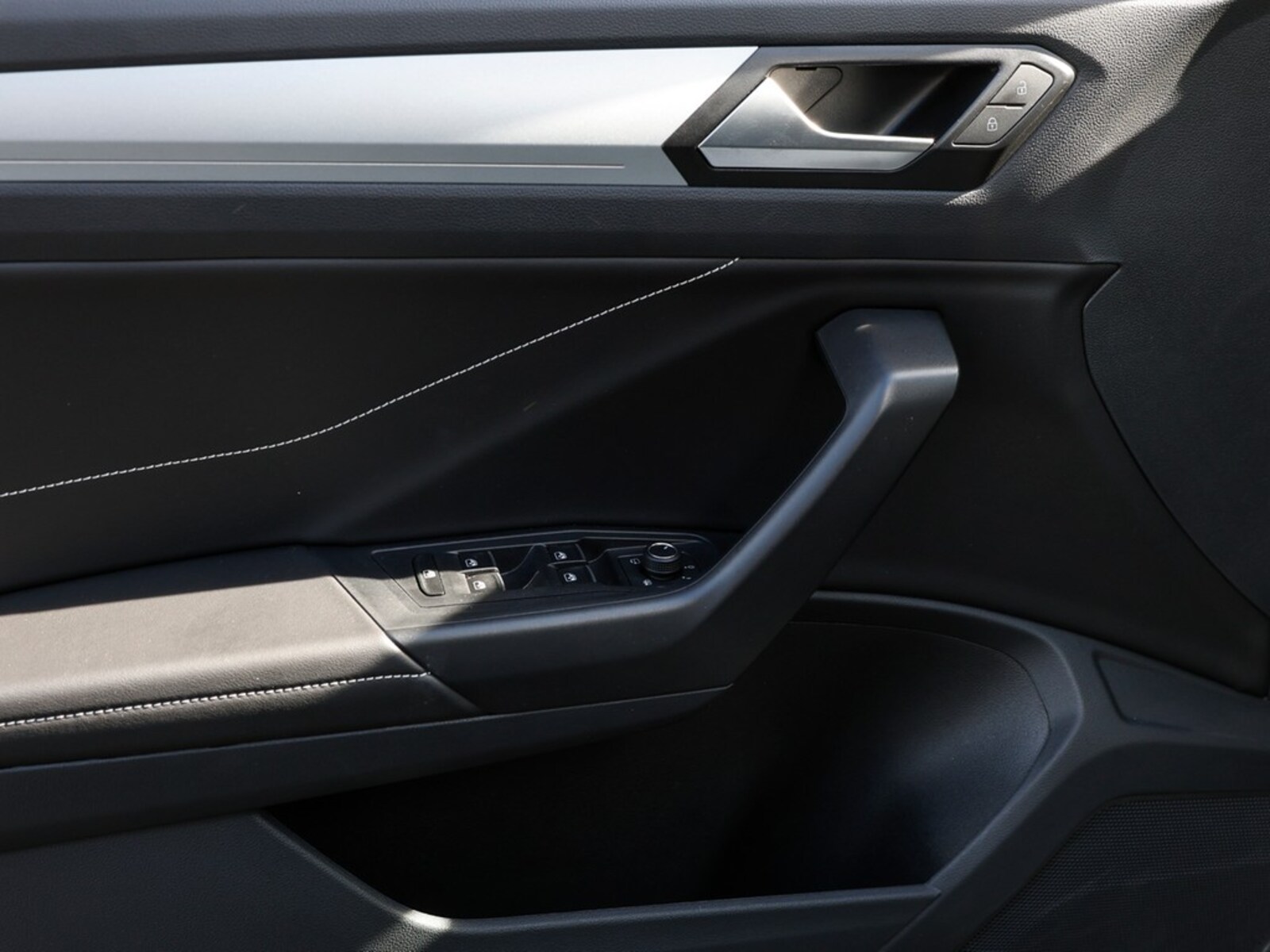 Volkswagen T-Roc – Bild 17