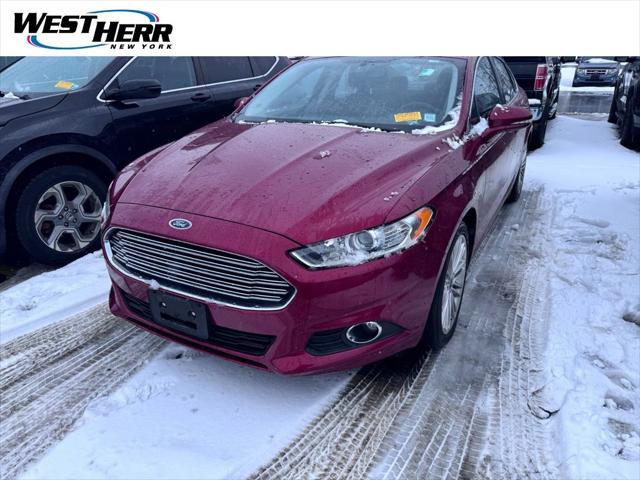 2016 Ford Fusion SE