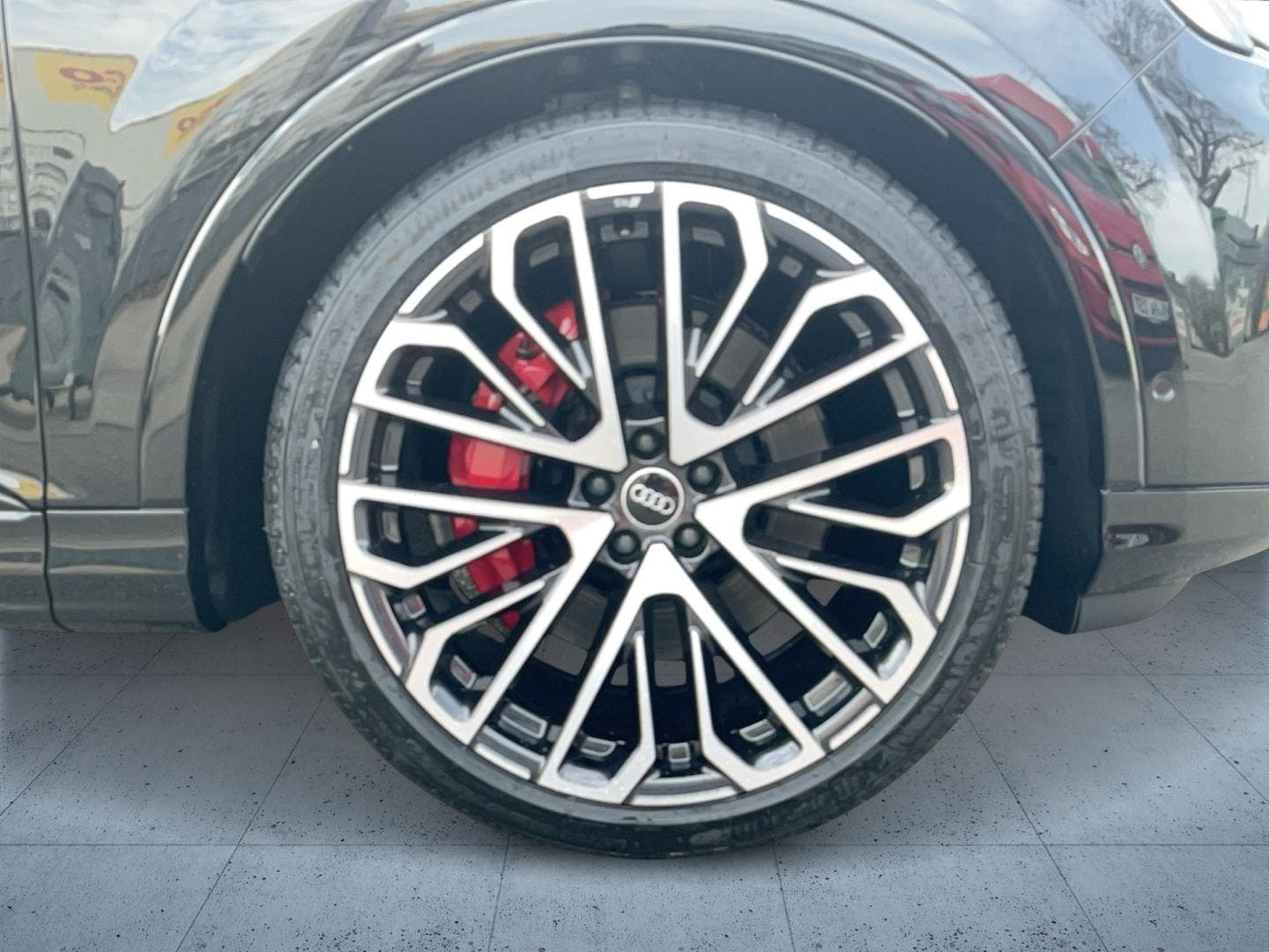 Bild über Audi Q7 SUV TFSI e S line business TFSI e quattro 360 kW tiptronic - für weitere Informationen kontaktieren Sie den Audi Partner