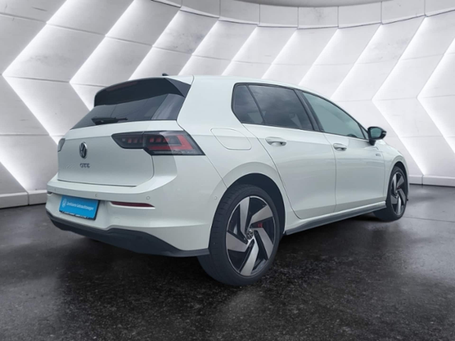 Volkswagen Golf GTE