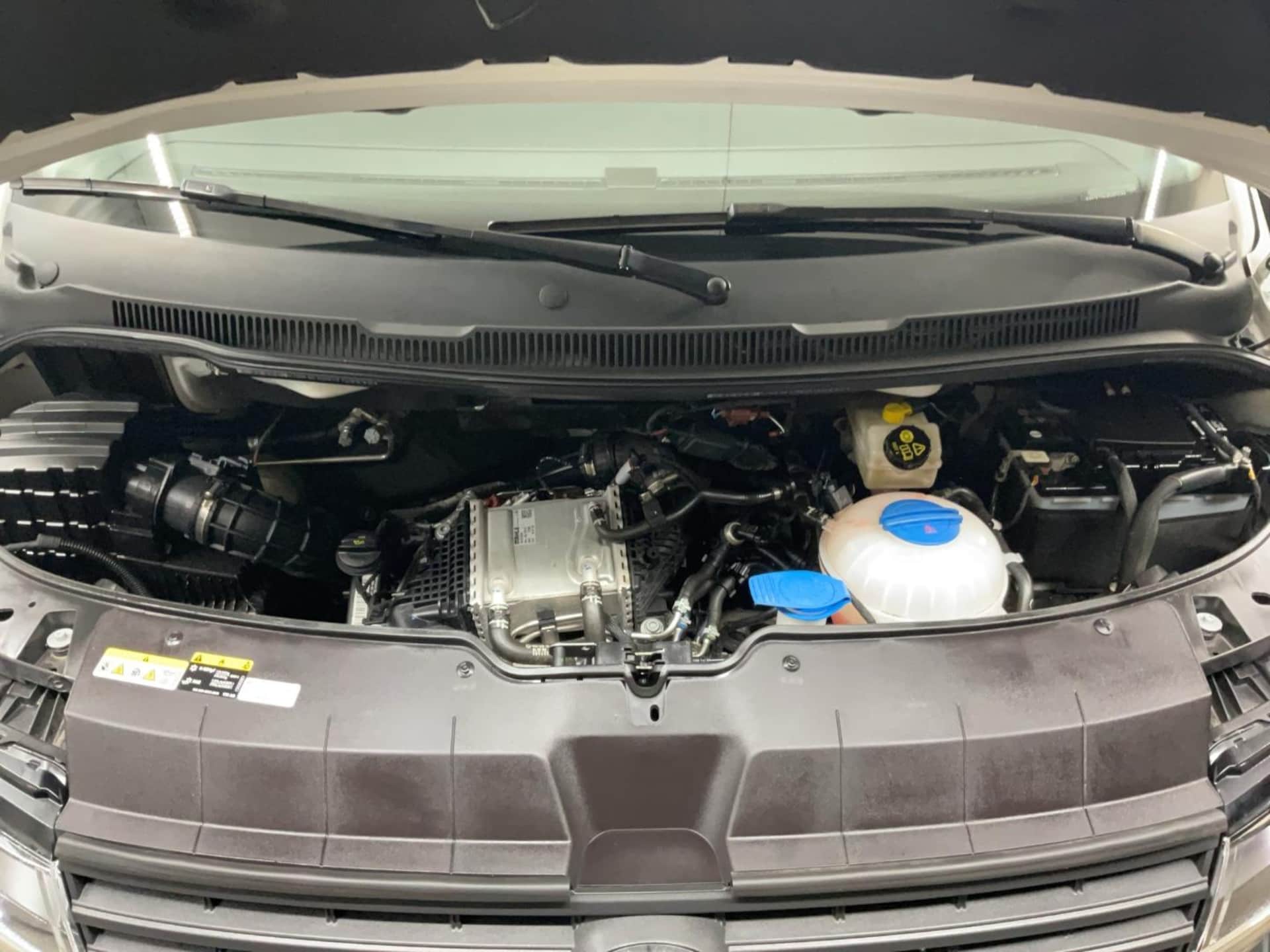 Volkswagen T6.1 Transporter Kombi kurzer Radstand