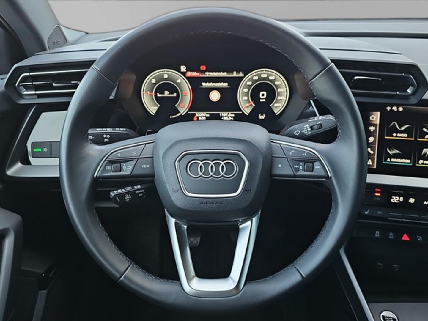 Bild über Audi A3 Sportback 30 TDI Schaltgetriebe - für weitere Informationen kontaktieren Sie den Audi Partner