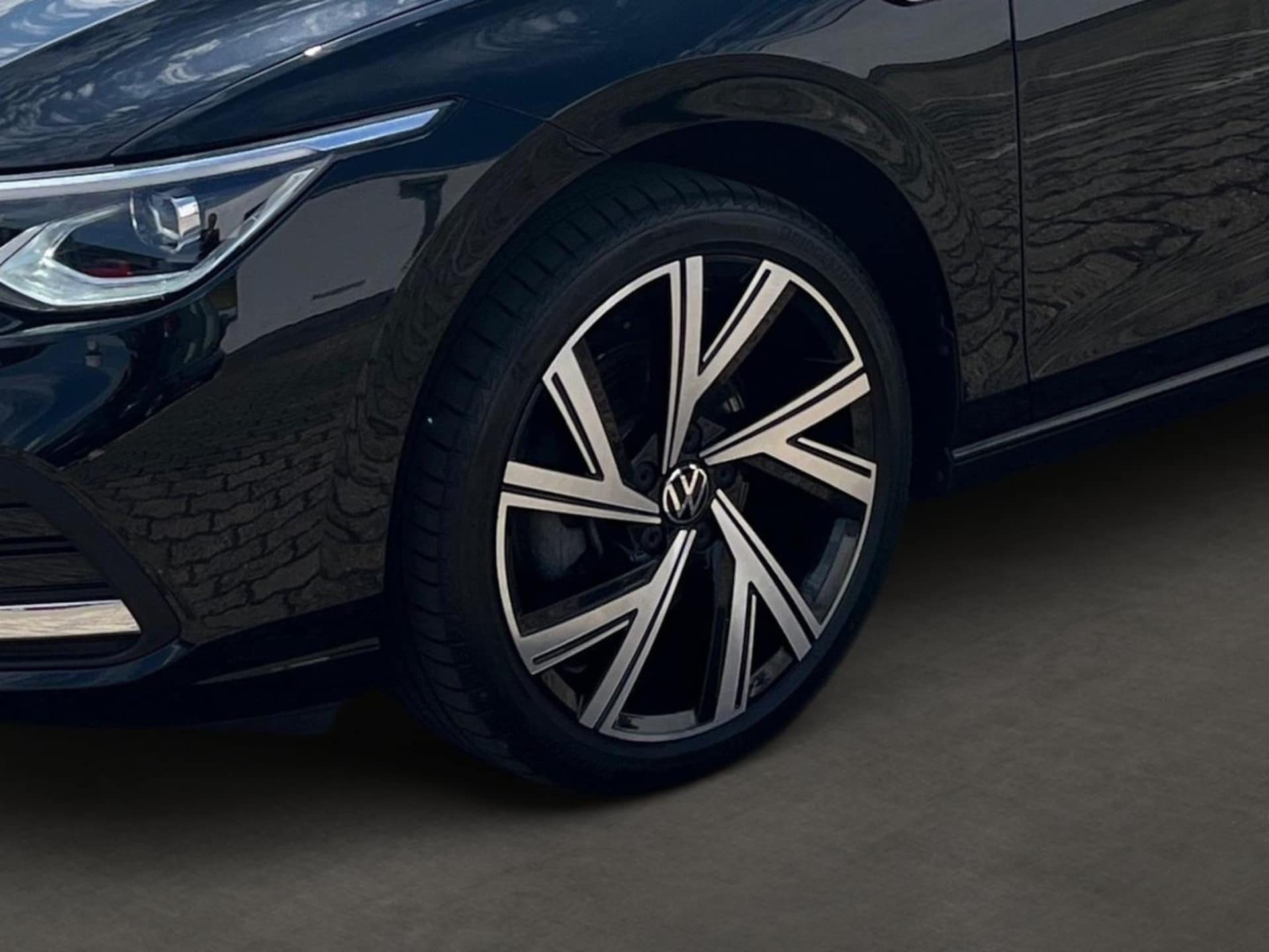 Volkswagen Golf Style