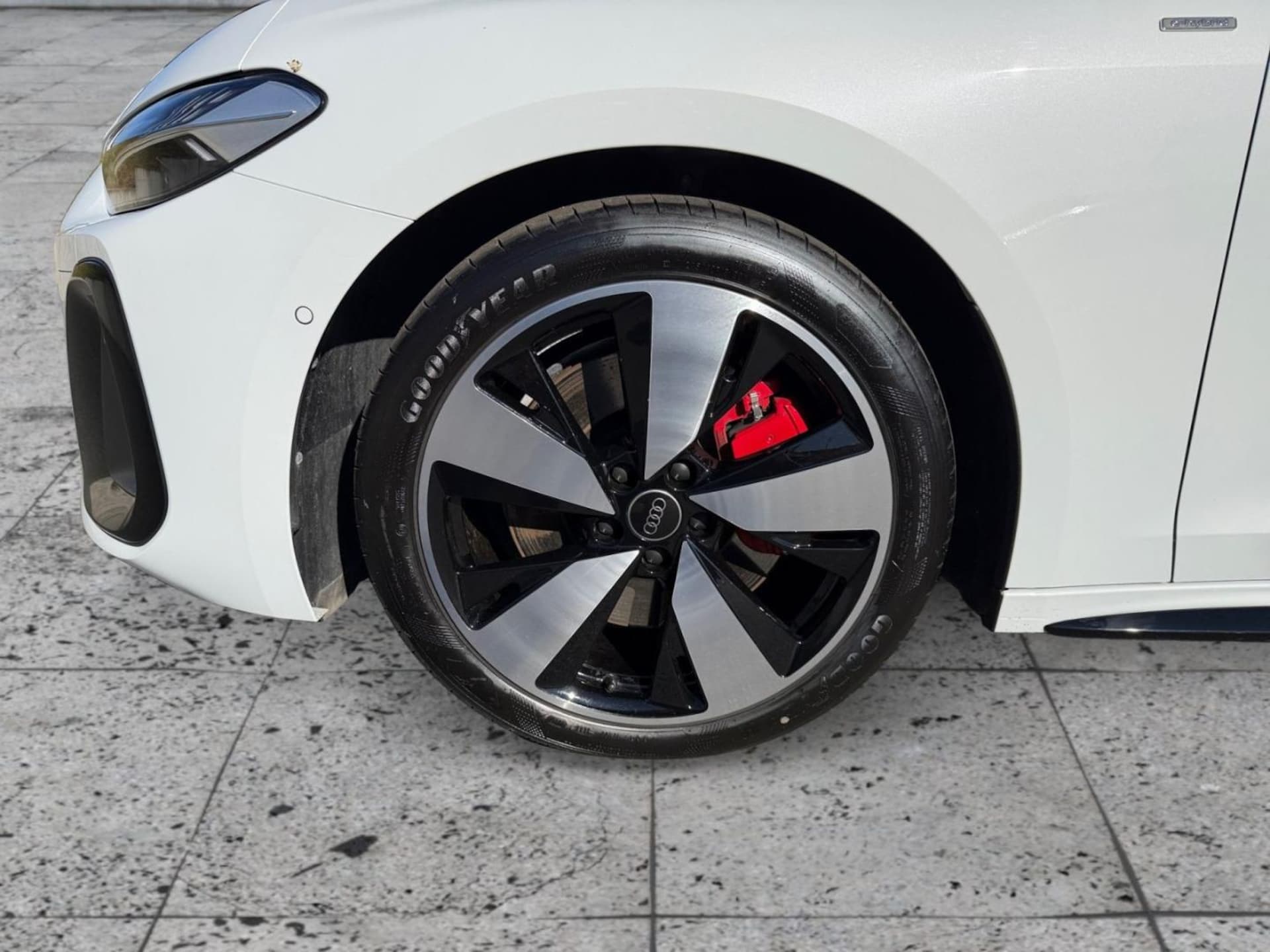Audi A5 Avant e-hybrid