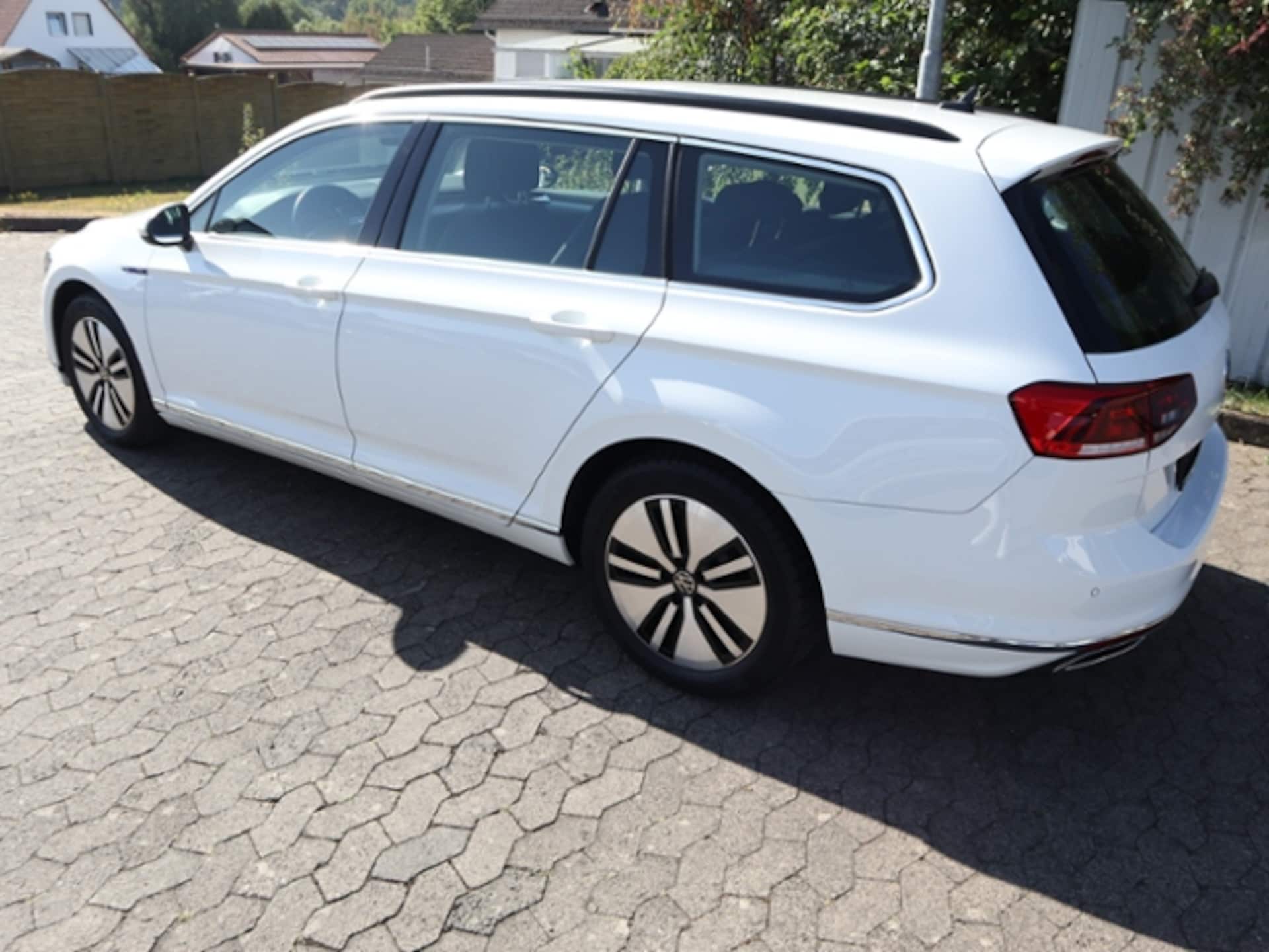 Volkswagen Passat Variant GTE