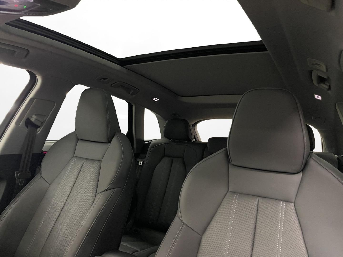 Bild über Audi Q5 SUV TFSI 150 kW S tronic - für weitere Informationen kontaktieren Sie den Audi Partner