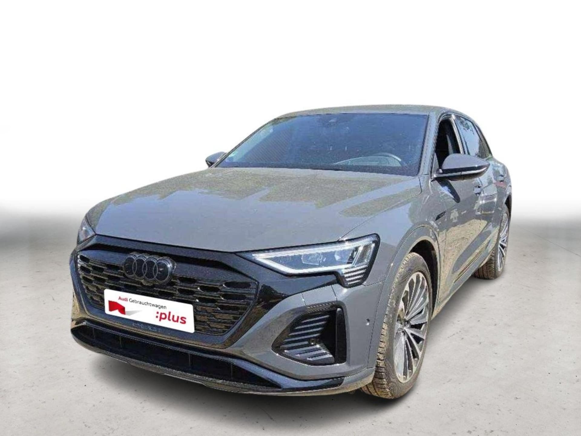 Audi Q8 e-tron — Audi Q8 e-tron S line 55 quattro 300 kW 55 quattro BLACK+AHK+B&O+PANO