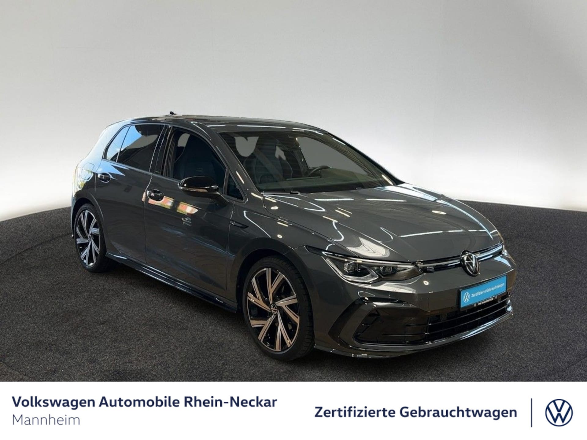 Volkswagen Golf R-Line