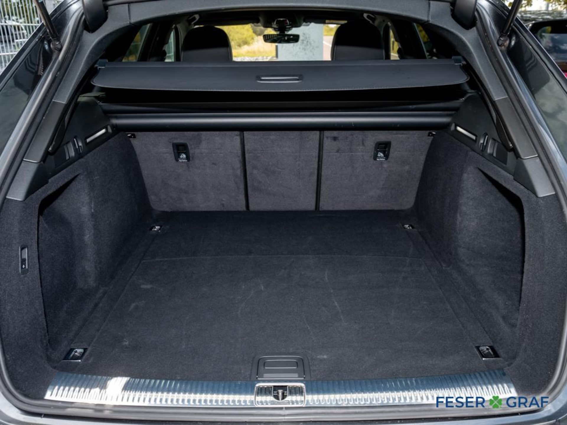 Audi A4 Avant S line