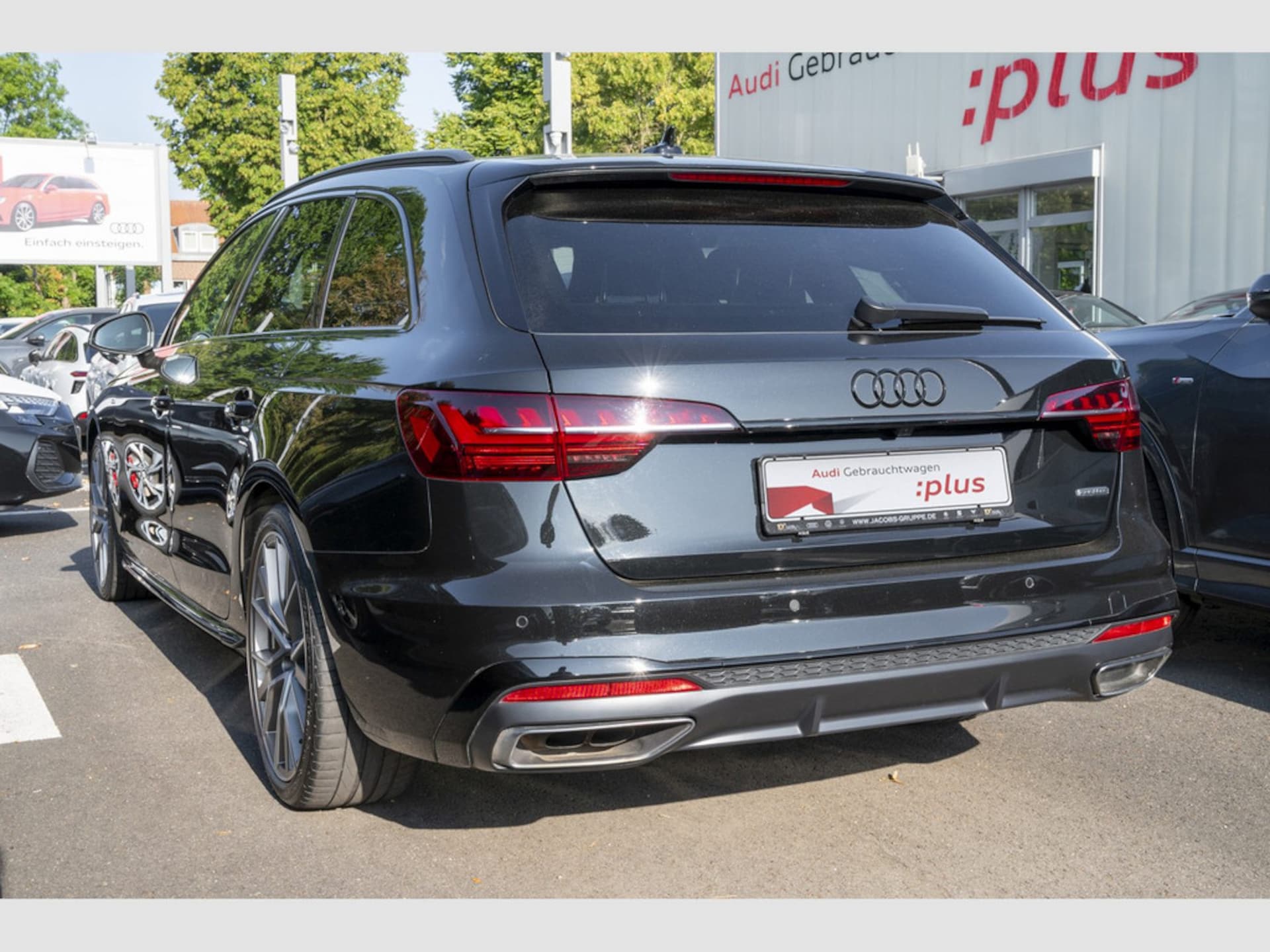 Audi A4 Avant S line
