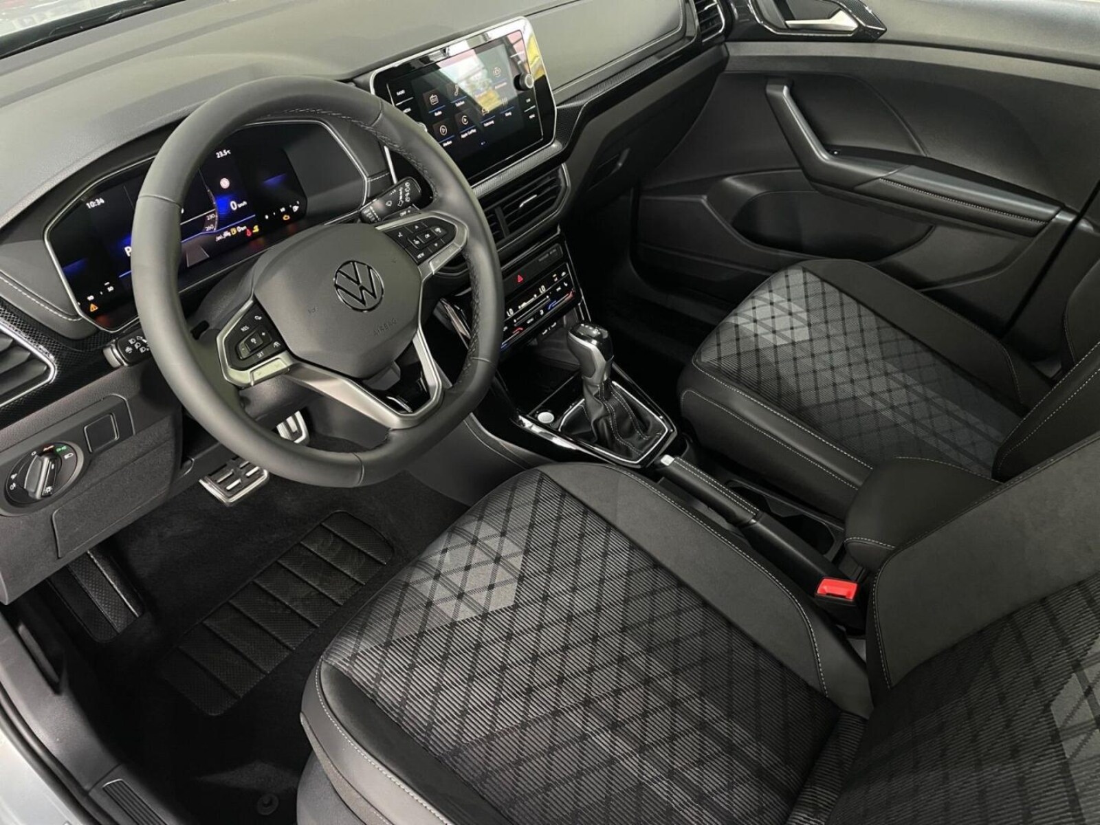 Volkswagen T-Cross – Bild 13