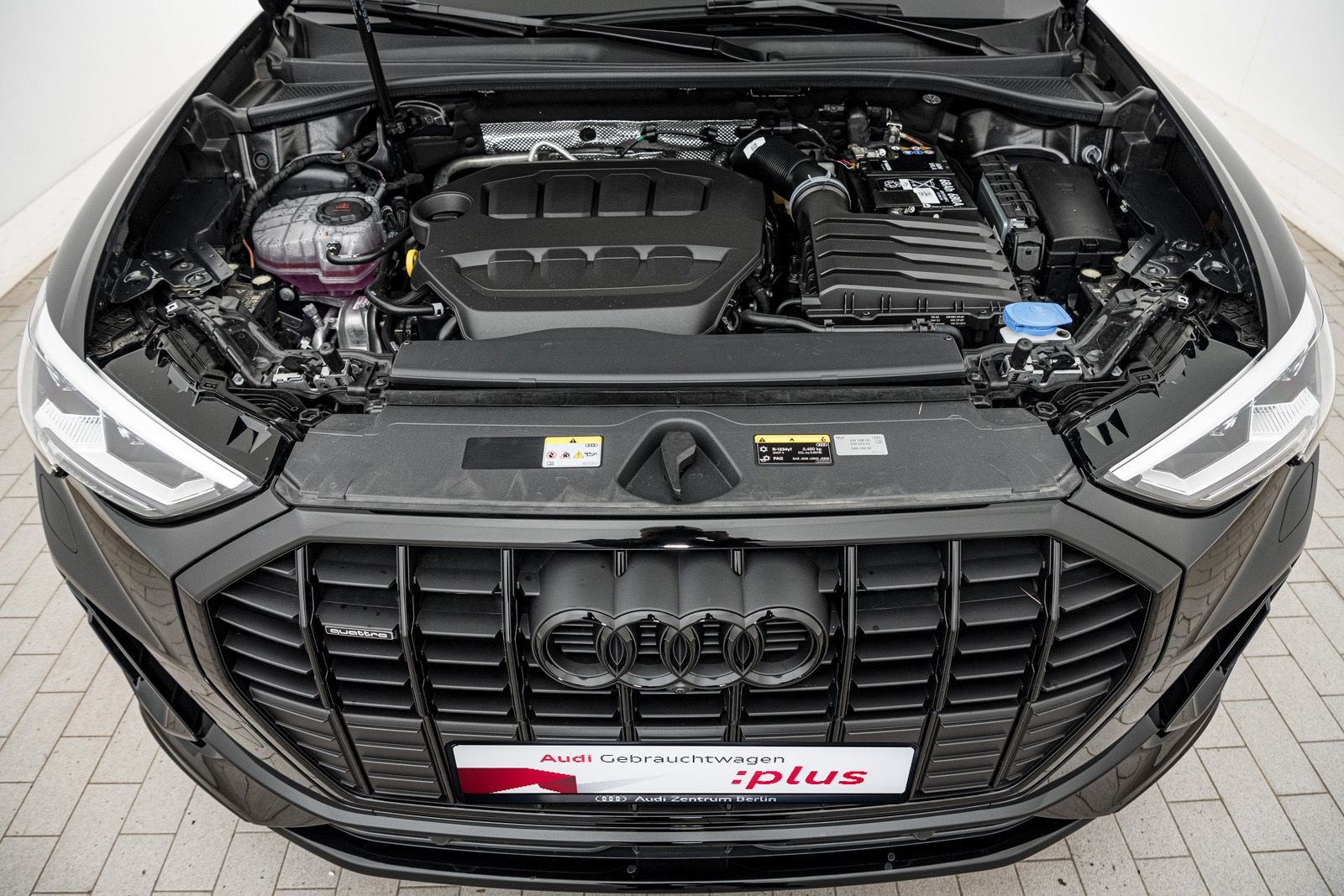 Image about Audi Q3 S line 45 TFSI quattro S tronic
