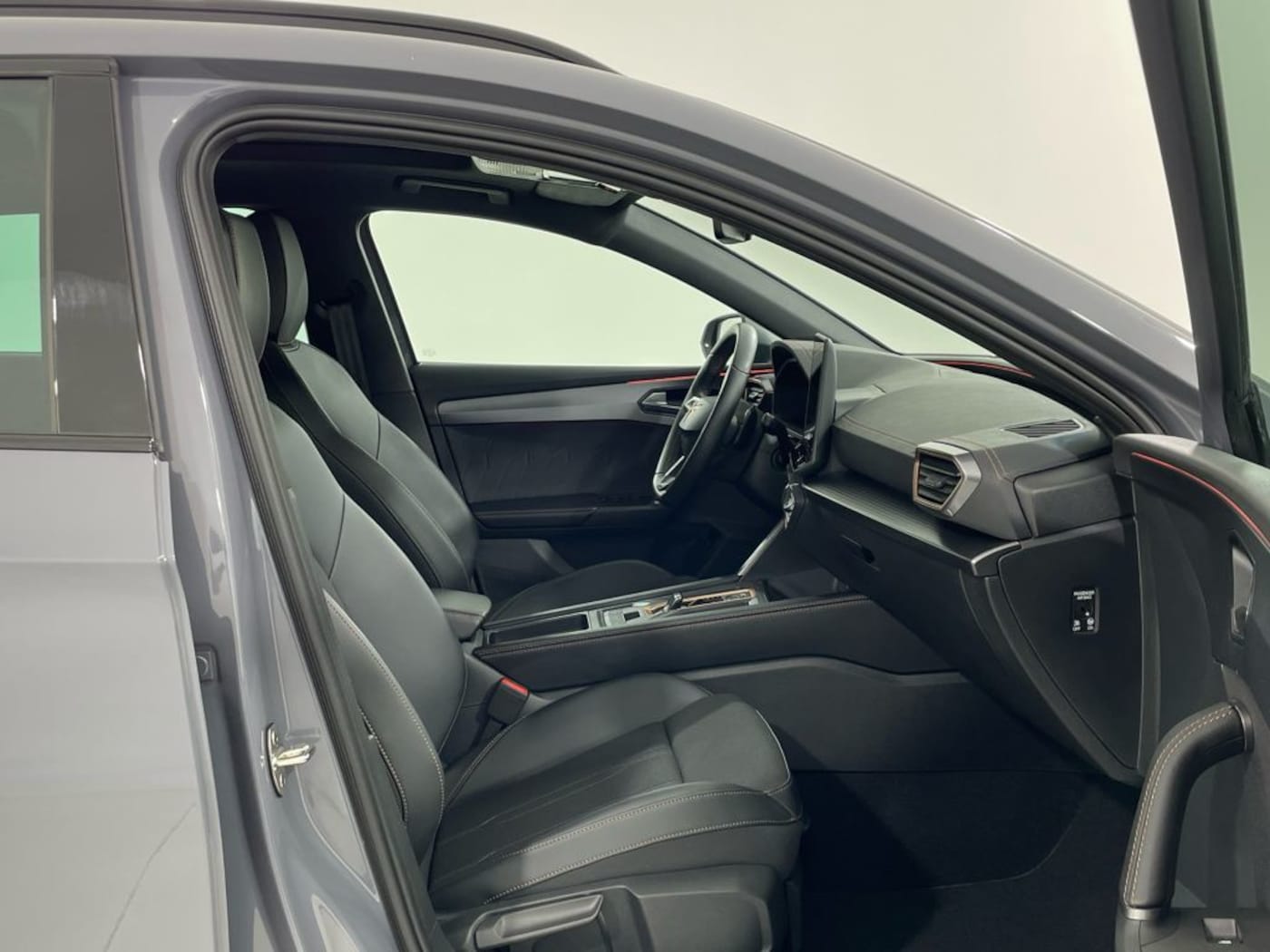 CUPRA Leon Sportstourer 1.5 TSI e-Hybrid DSG 150 kW (204 CV) — photo 6