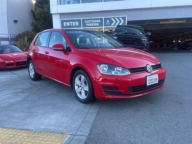 2017 Volkswagen Golf