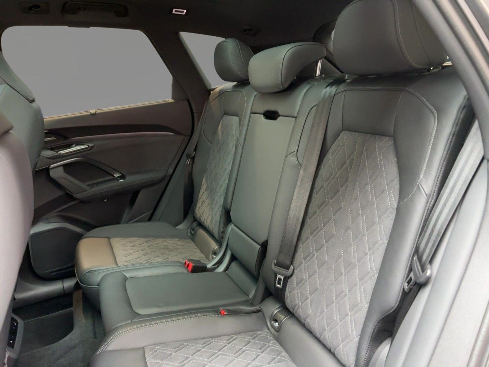 Audi SQ5 – Bild 8