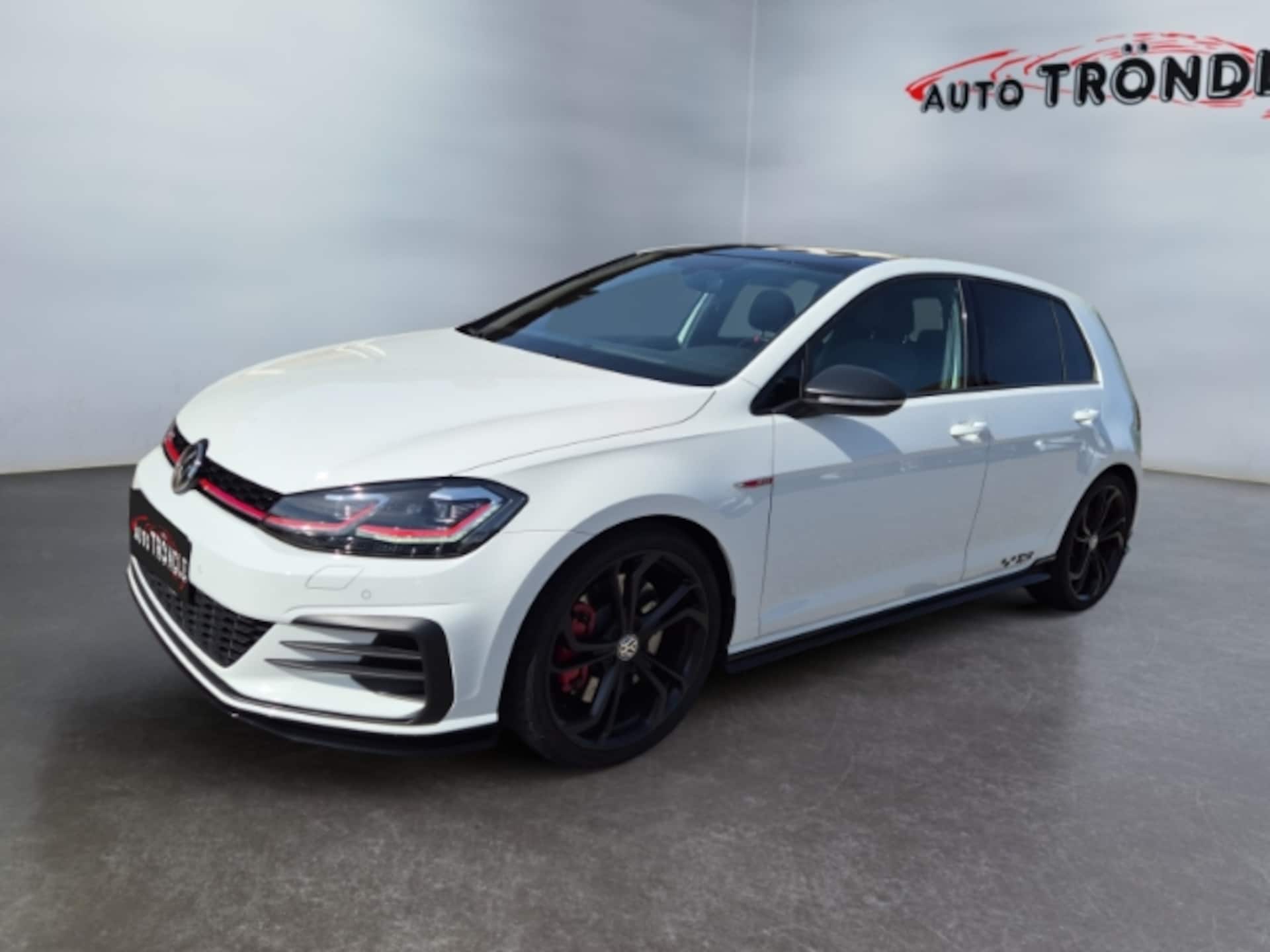 Volkswagen Golf GTI