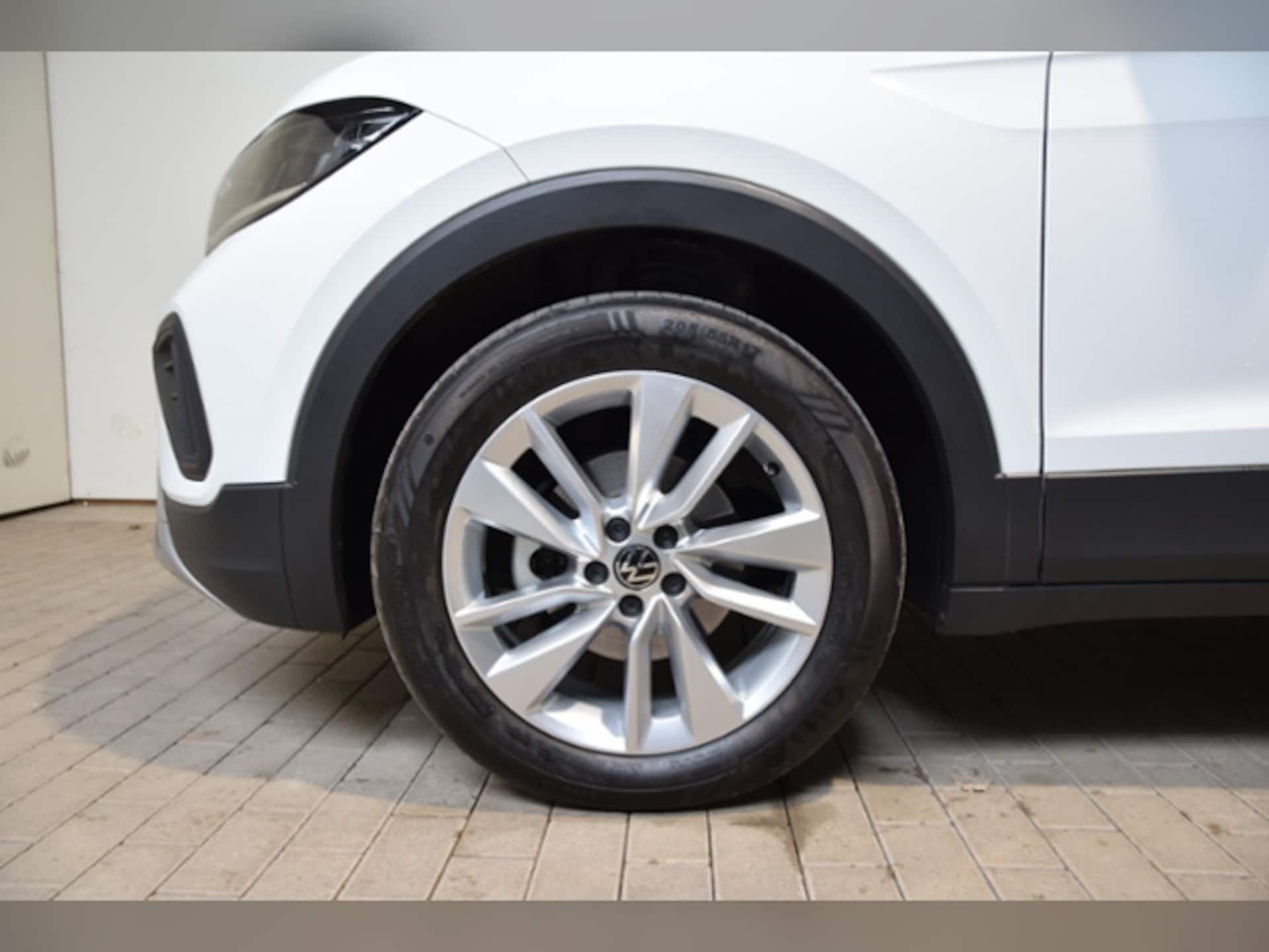 Volkswagen T-Cross Life