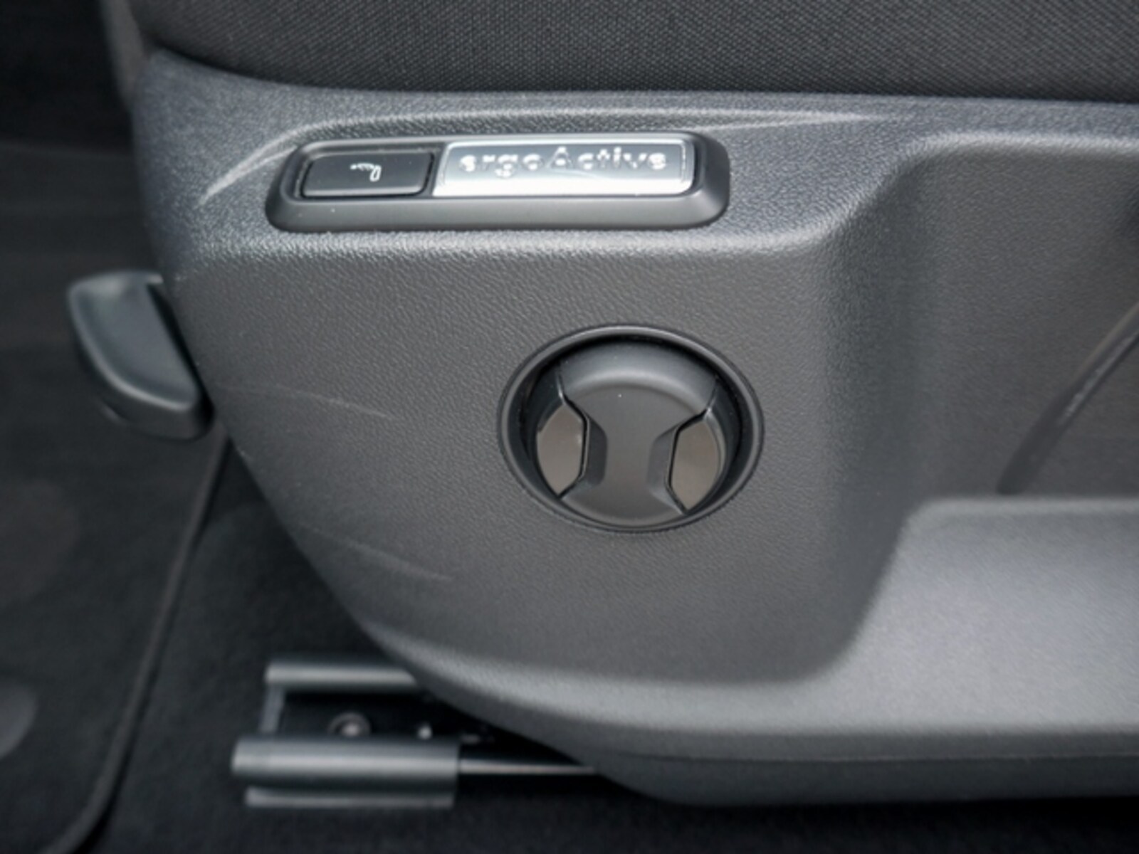 Volkswagen T-Roc – Bild 8