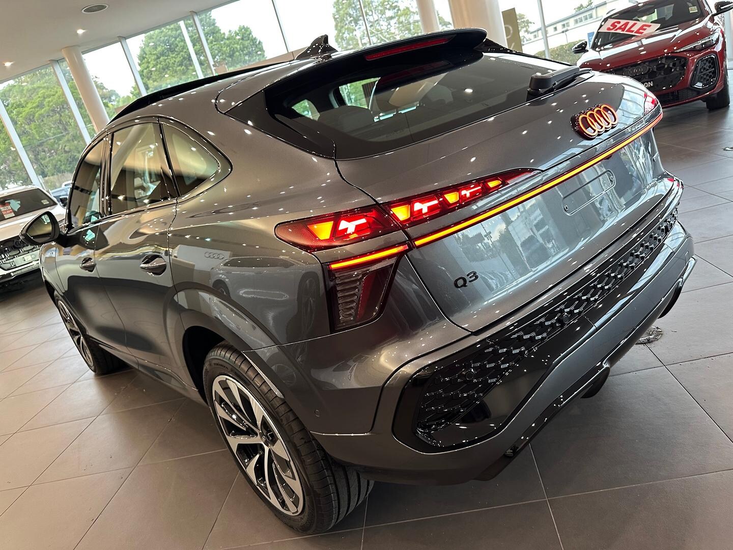 Image about Audi Q3 Sportback TFSI quattro 150 kW