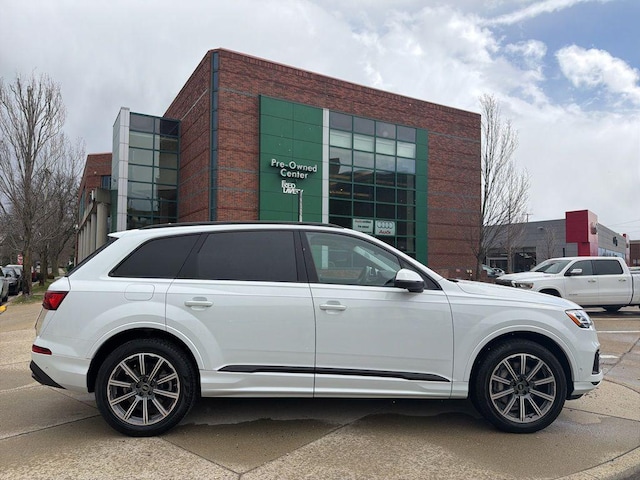 2023 Audi Q7