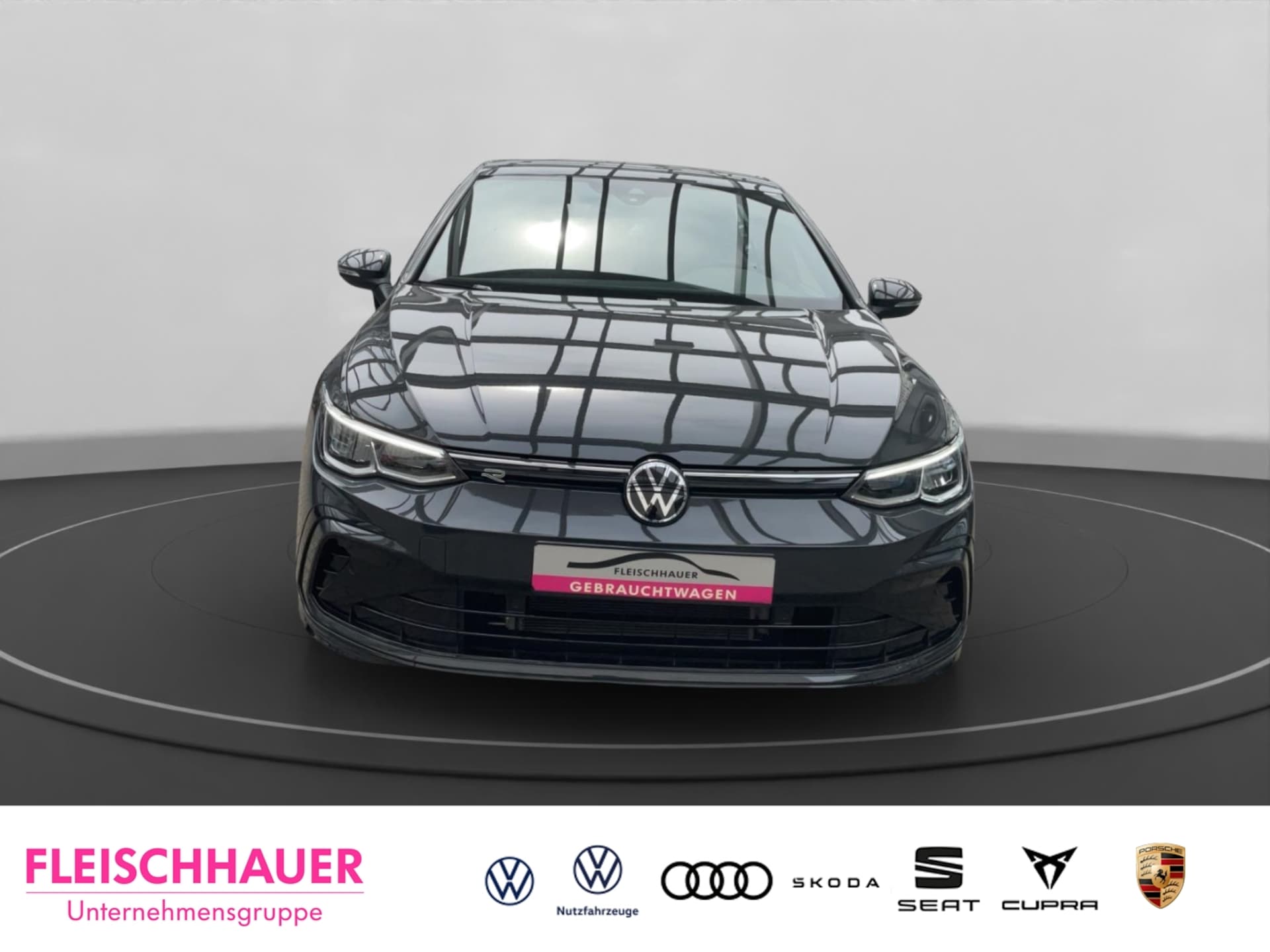 Volkswagen Golf R-Line