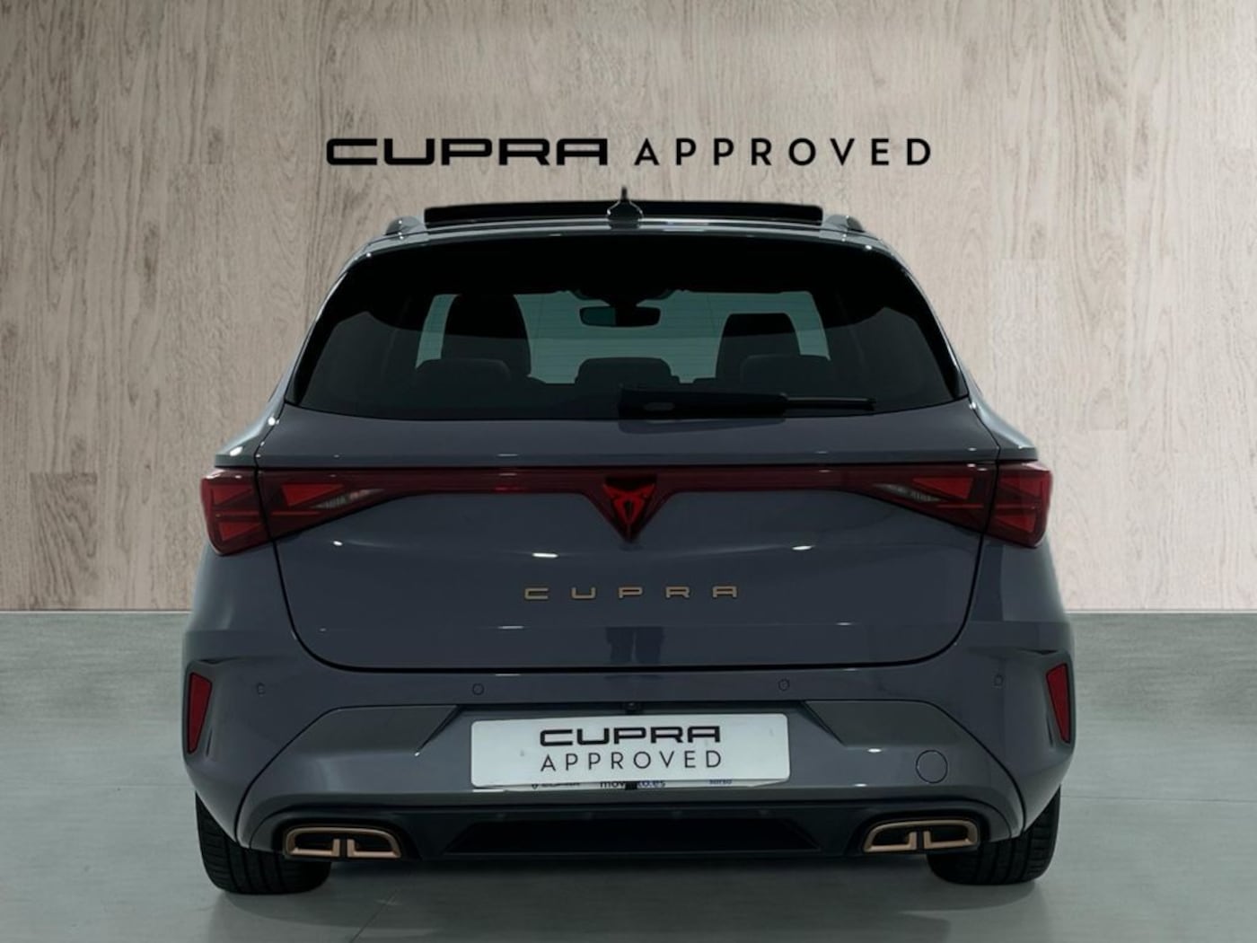 CUPRA Leon Sportstourer 1.5 TSI e-Hybrid DSG 150 kW (204 CV) — photo 11
