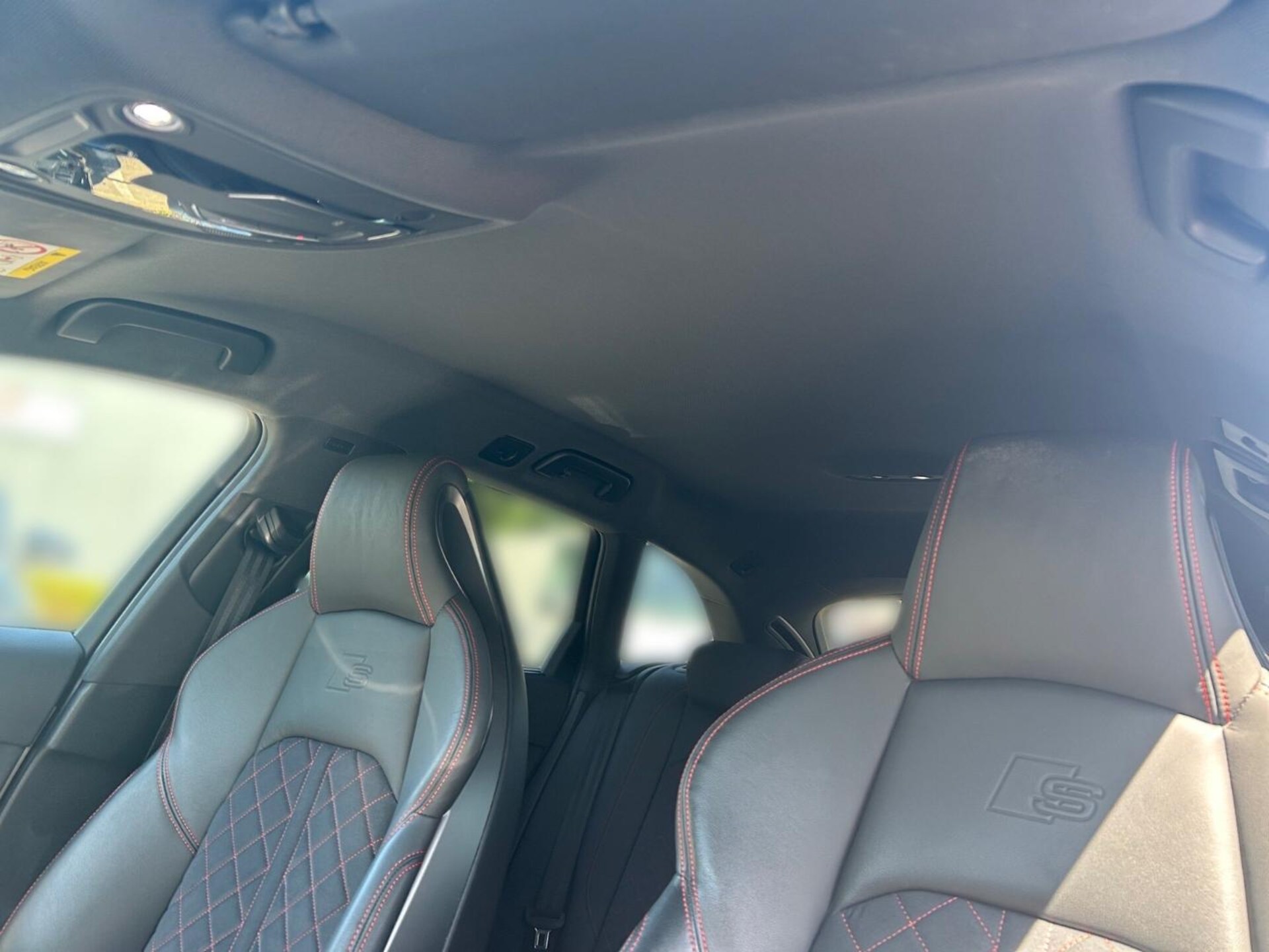 Audi A4 Avant S line
